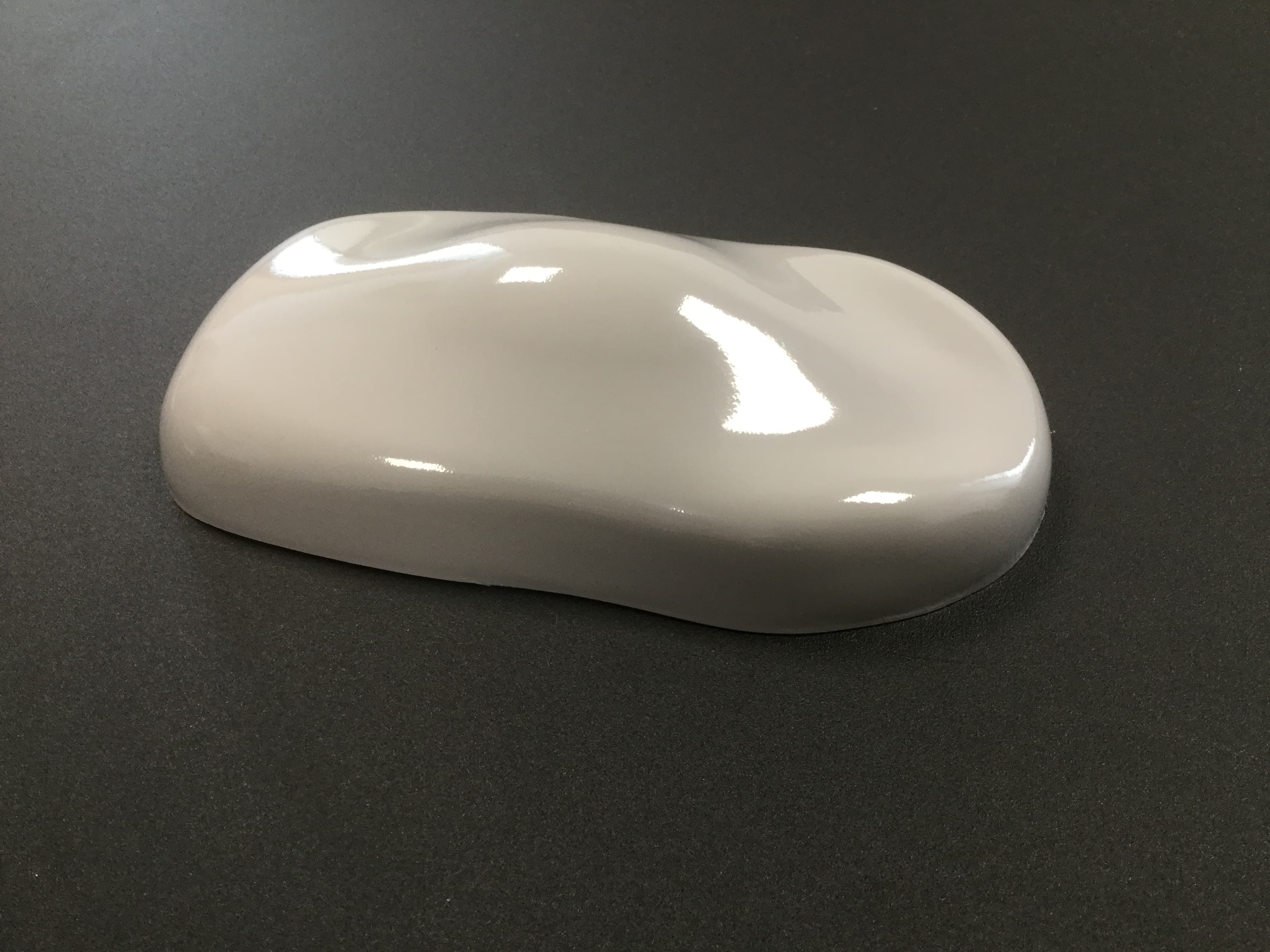 Gloss Chalk White Gloss wrap by KPMF, photograph 4 of 8