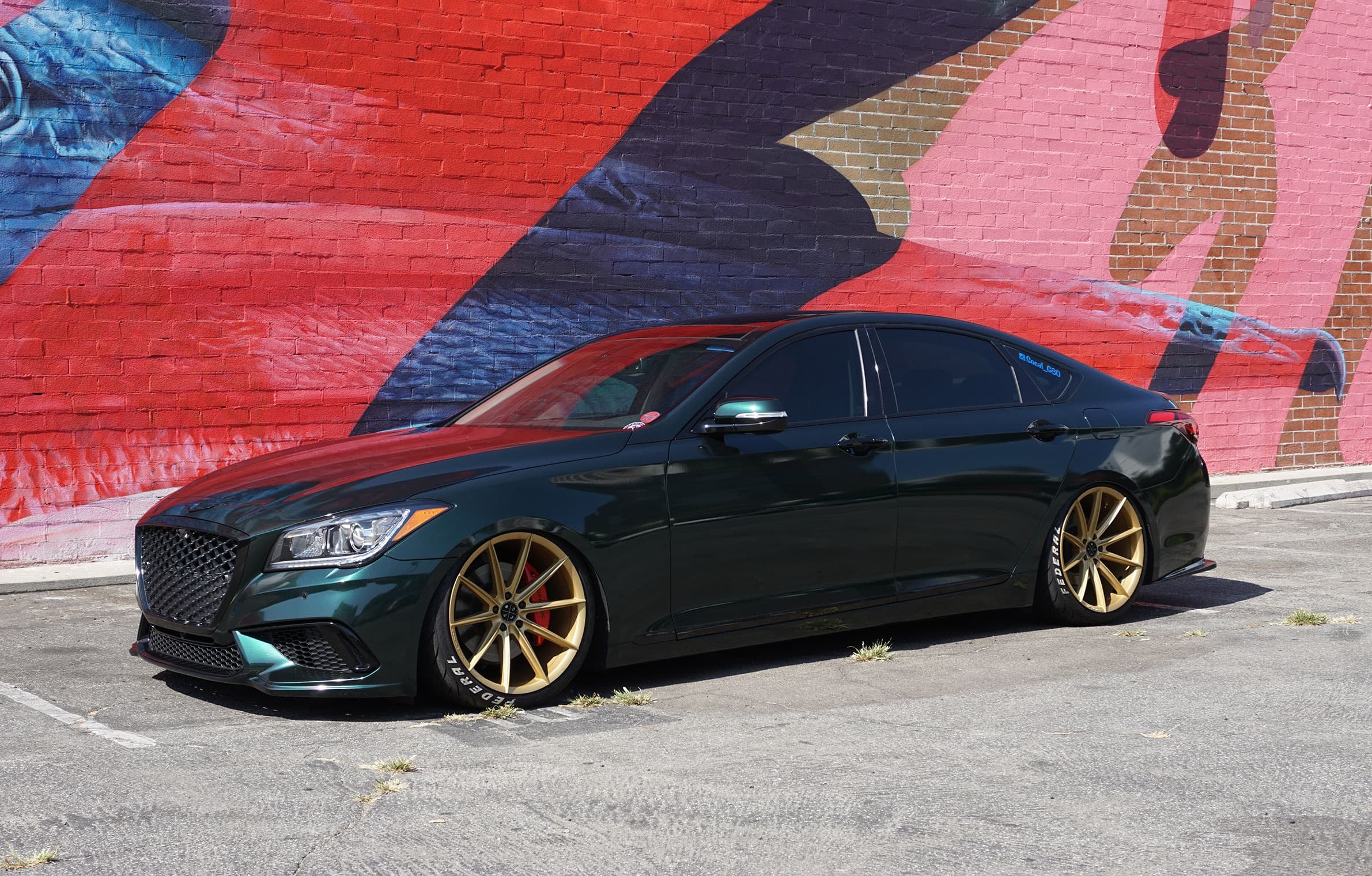 Green/Black Iridescent Gloss Gloss Iridescent wrap by KPMF, photograph 3 of 3
