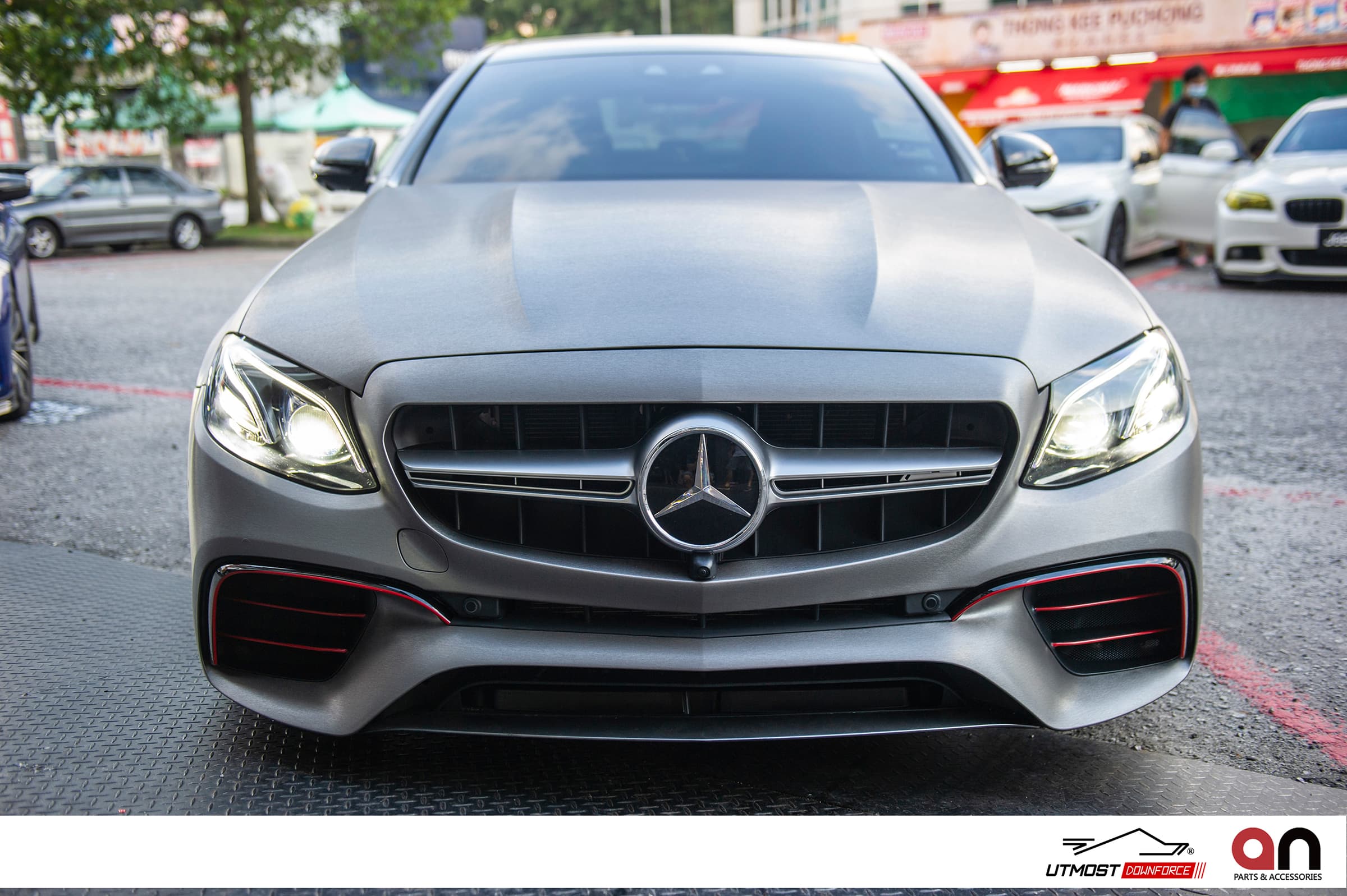 Brushed Titanium Brushed wrap by Avery Dennison, photograph 2 of 8