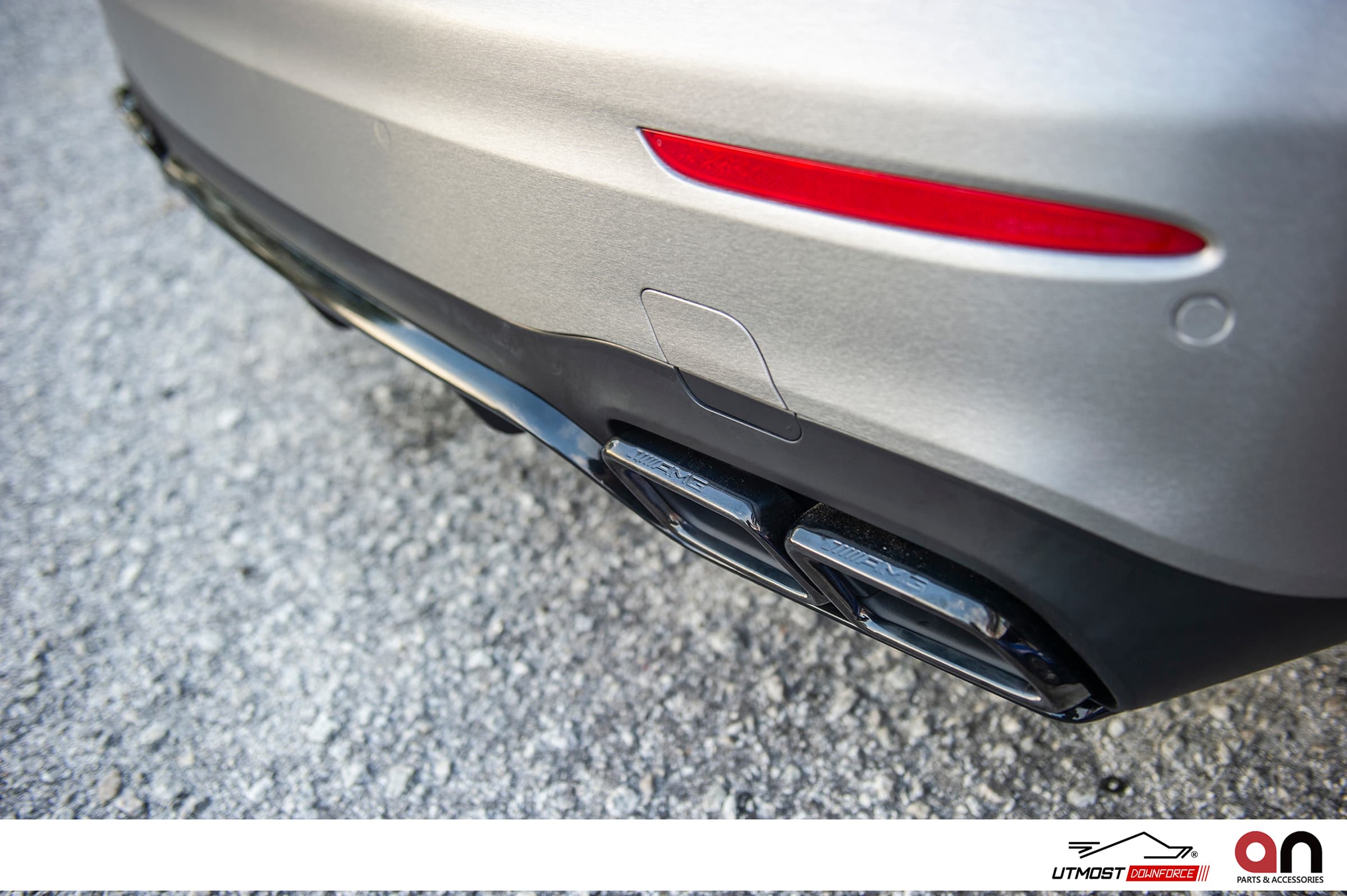Brushed Titanium Brushed wrap by Avery Dennison, photograph 8 of 8