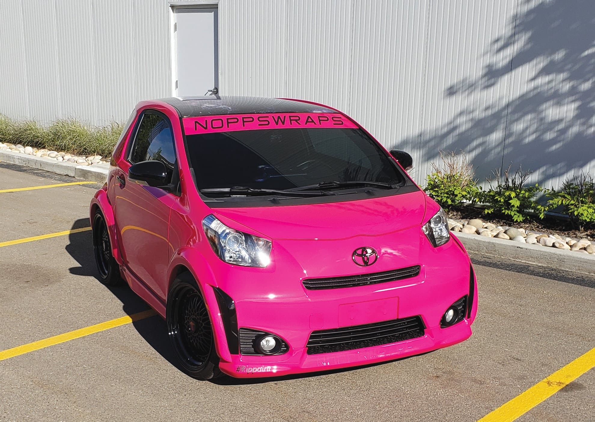 Momentum Pink Gloss Metallic Gloss Metallic wrap by KPMF, photograph 1 of 4