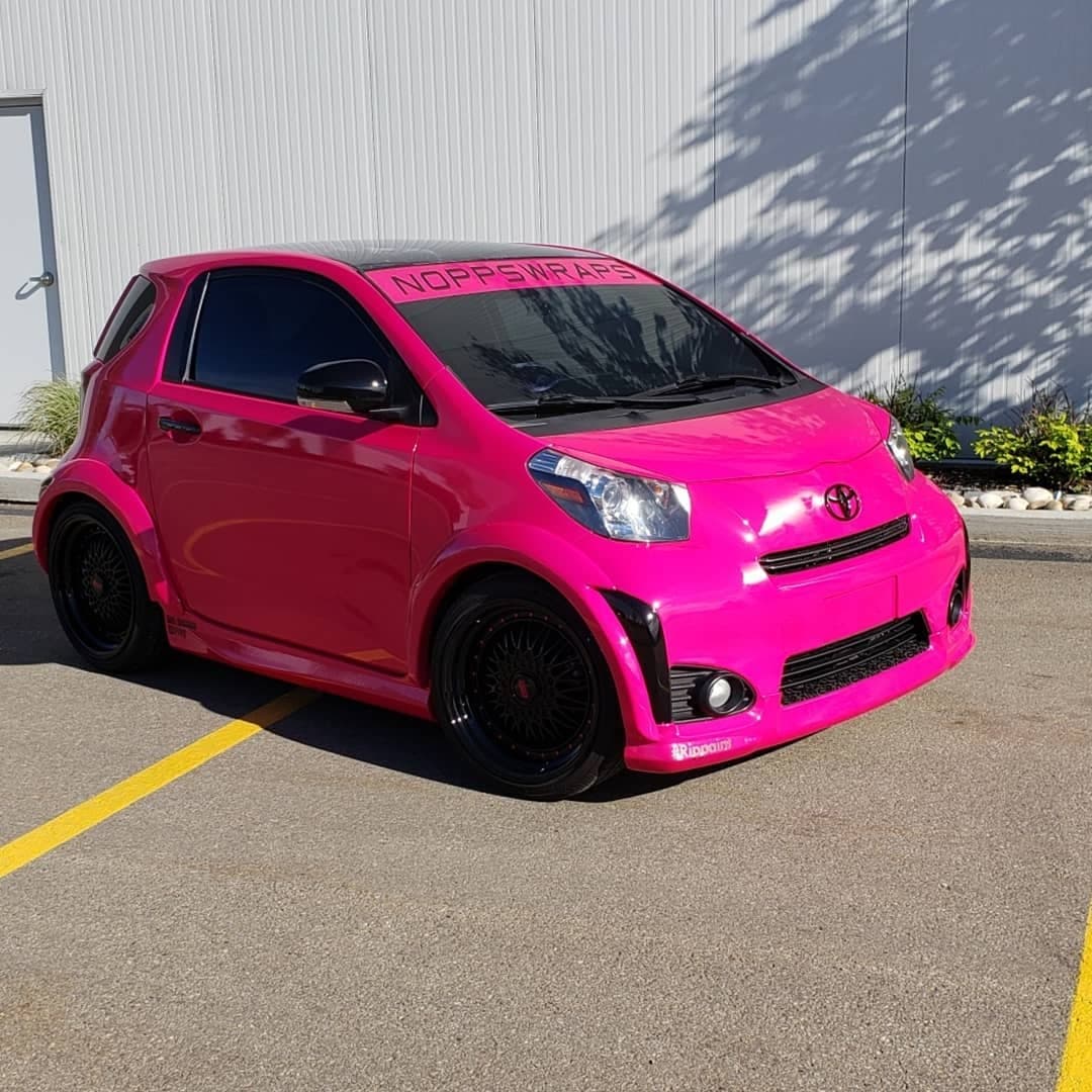 Momentum Pink Gloss Metallic Gloss Metallic wrap by KPMF, photograph 3 of 4