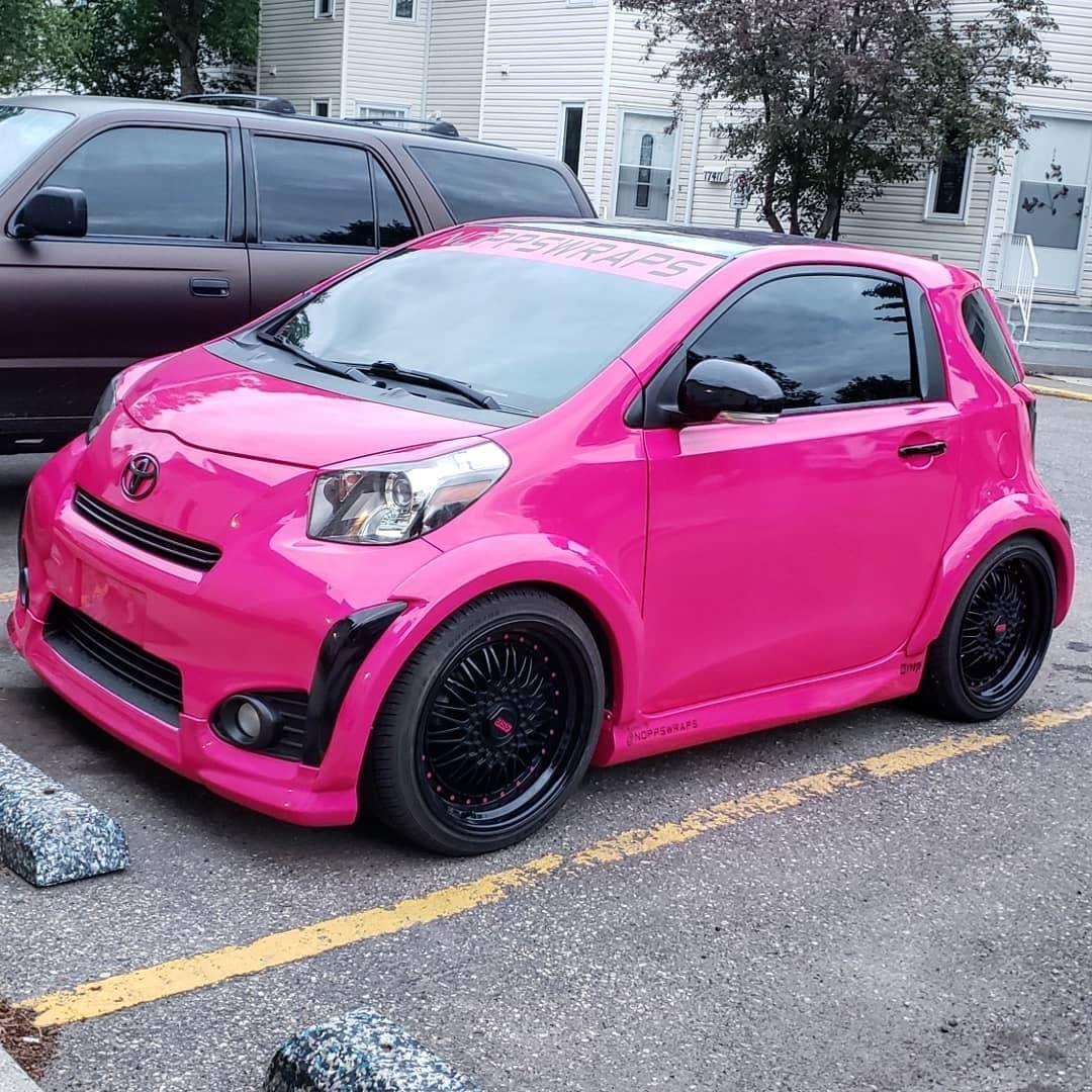 Momentum Pink Gloss Metallic Gloss Metallic wrap by KPMF, photograph 4 of 4
