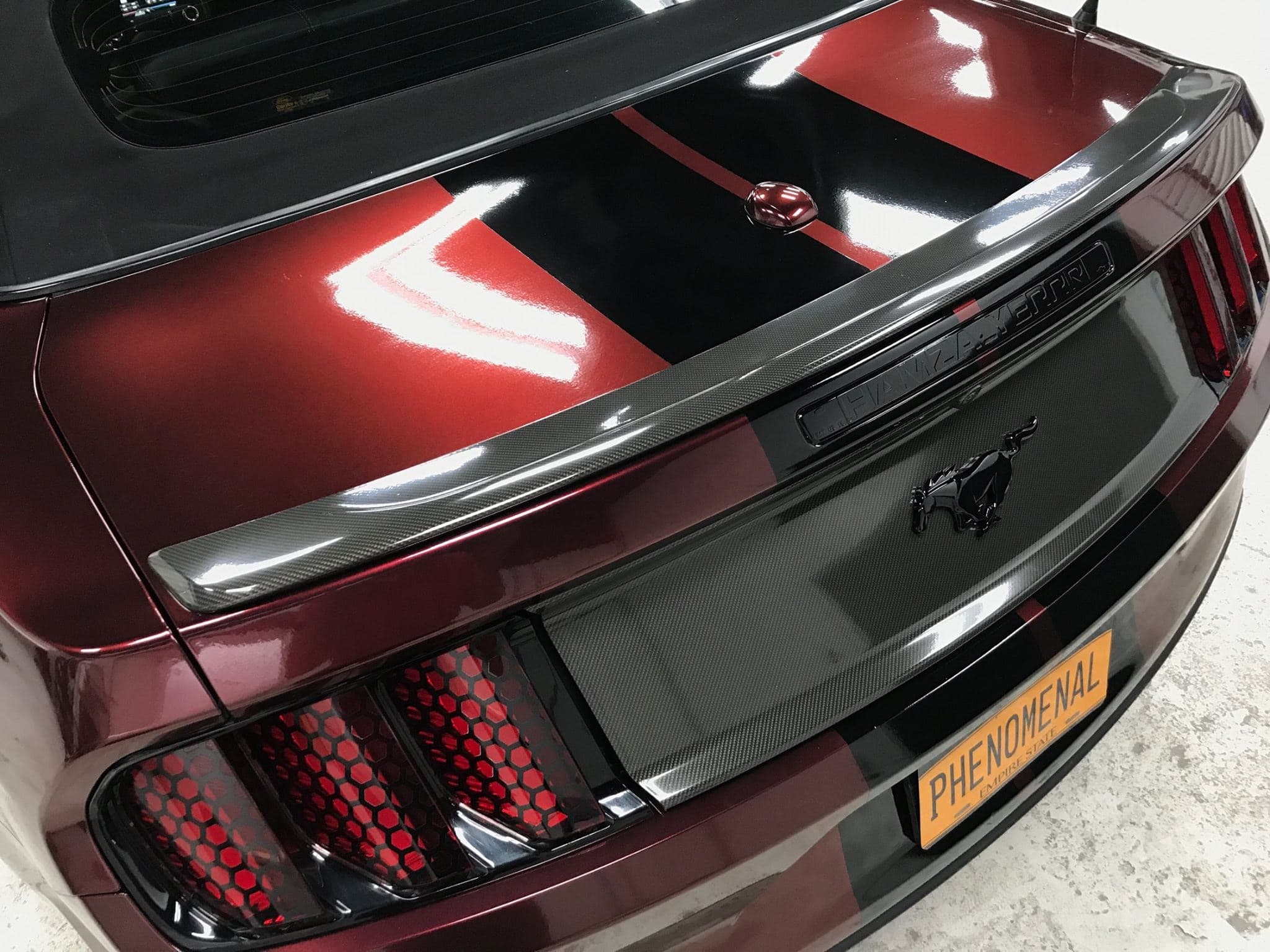 Black/Red Iridescent Gloss Gloss Iridescent wrap by KPMF, photograph 5 of 8