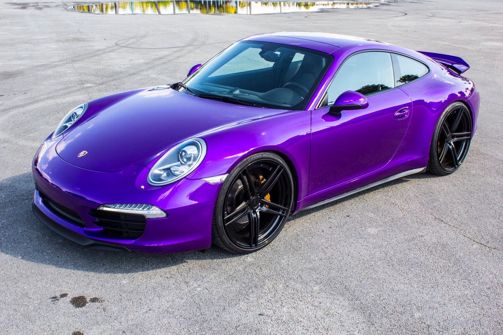 Gloss Imperial Orchid Metallic Gloss Metallic wrap by KPMF, photograph 2 of 4