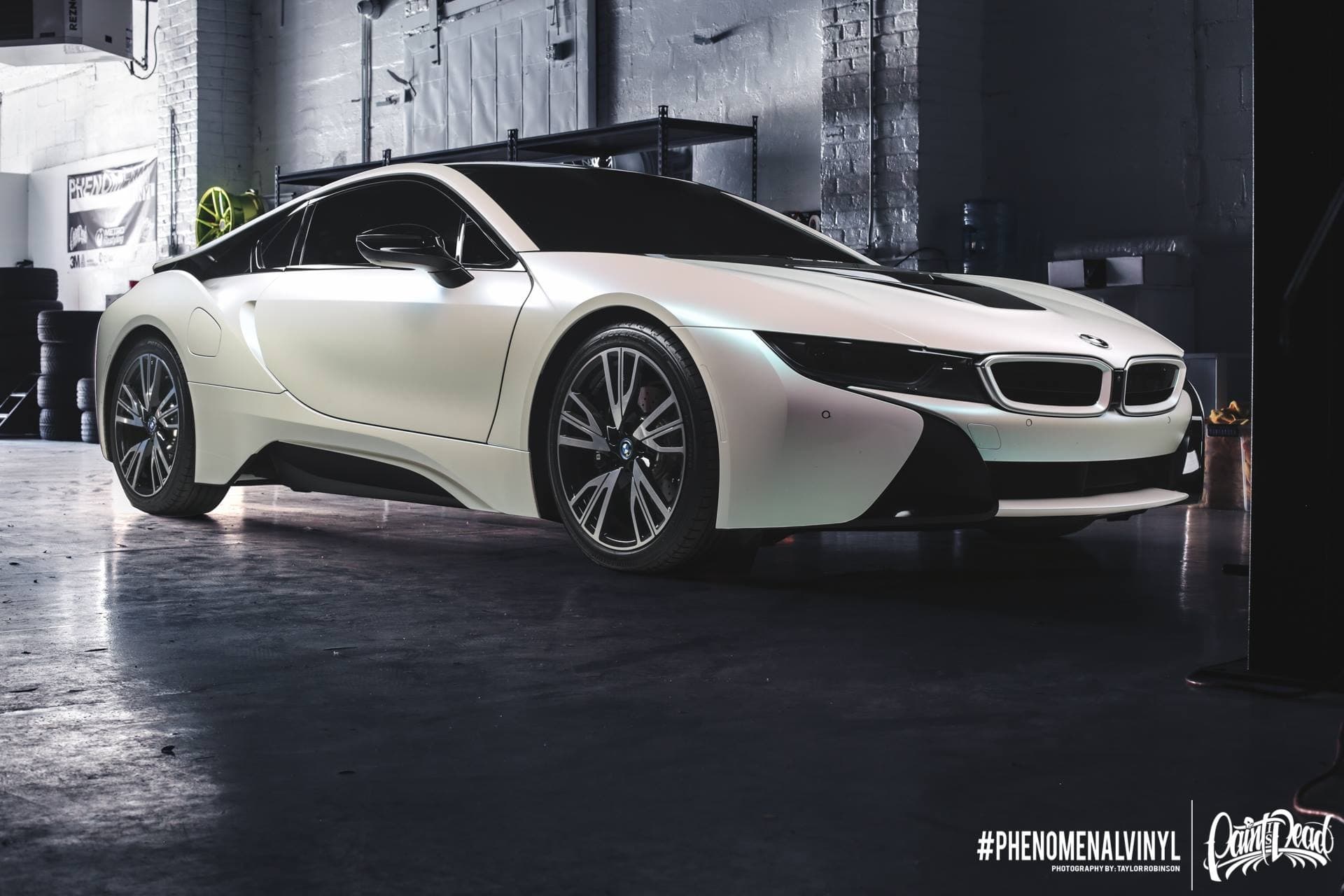 Matte Aurora Pearl Matte Pearlescent wrap by KPMF, photograph 2 of 4