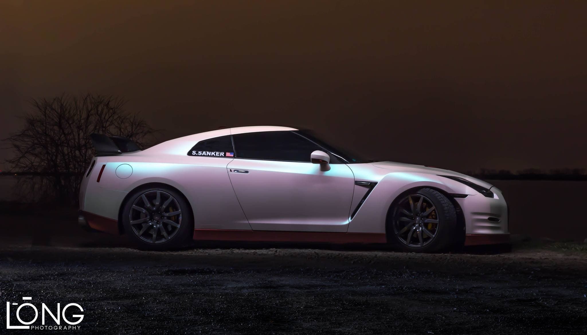 Matte Aurora Pearl Matte Pearlescent wrap by KPMF, photograph 3 of 4