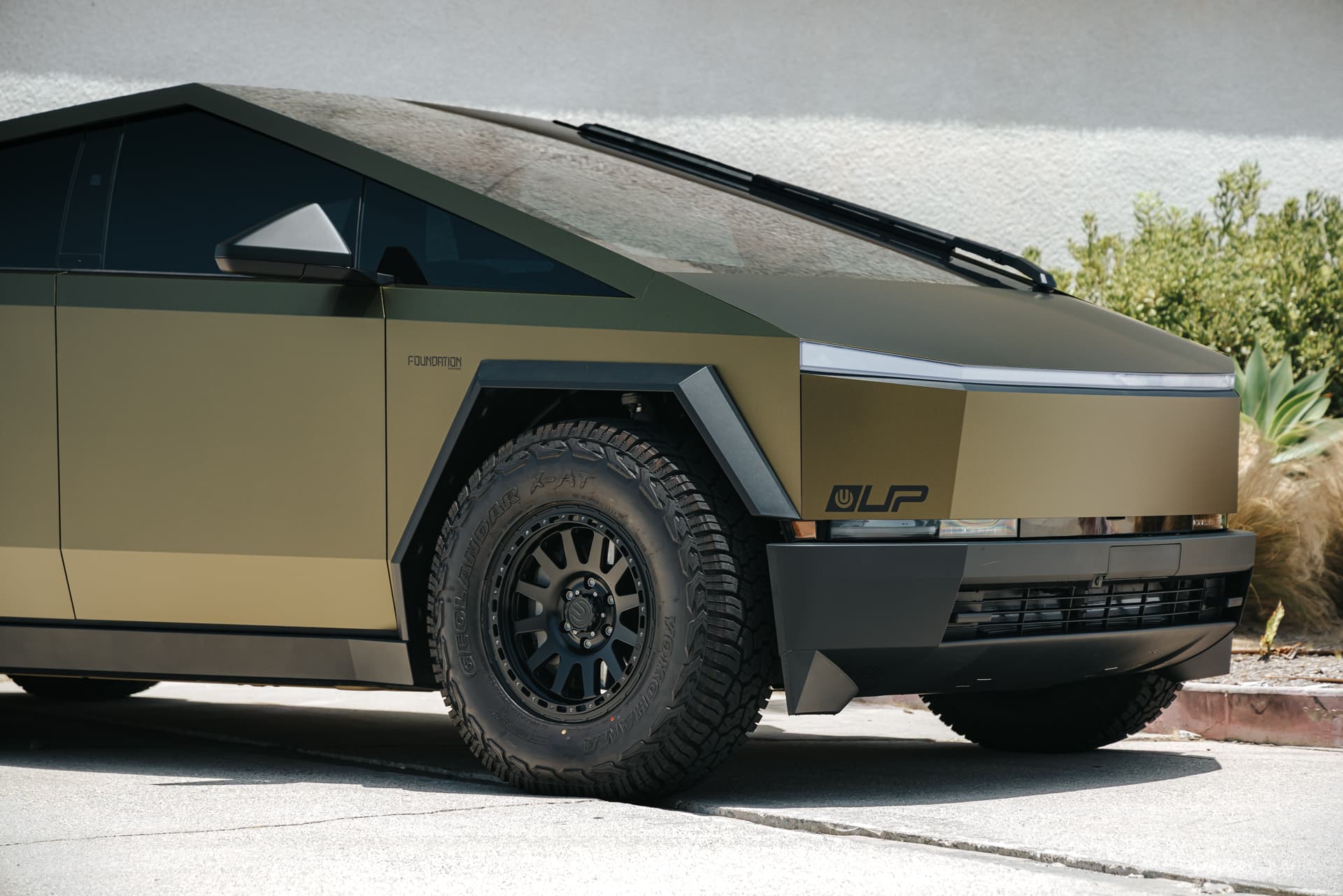 Matte Gold Eclipse Matte Metallic wrap by KPMF, photograph 1 of 7