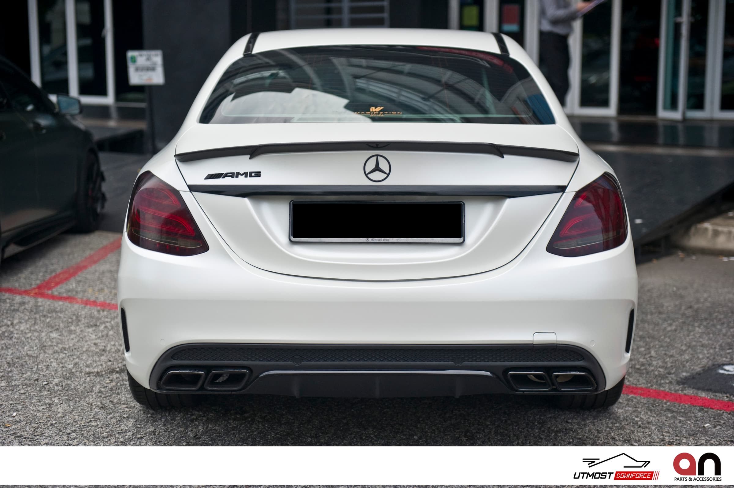 Satin White Pearl Satin wrap by Avery Dennison, photograph 5 of 5