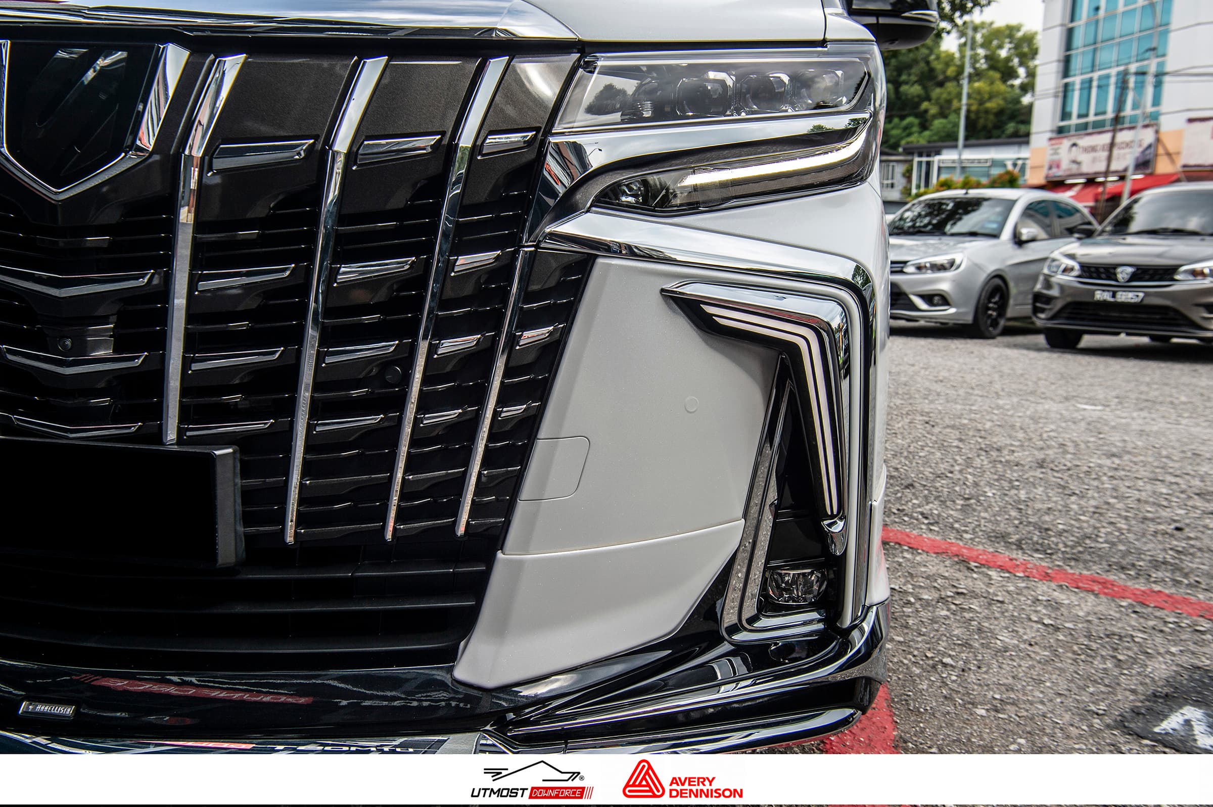 Diamond White Diamond wrap by Avery Dennison, photograph 10 of 17