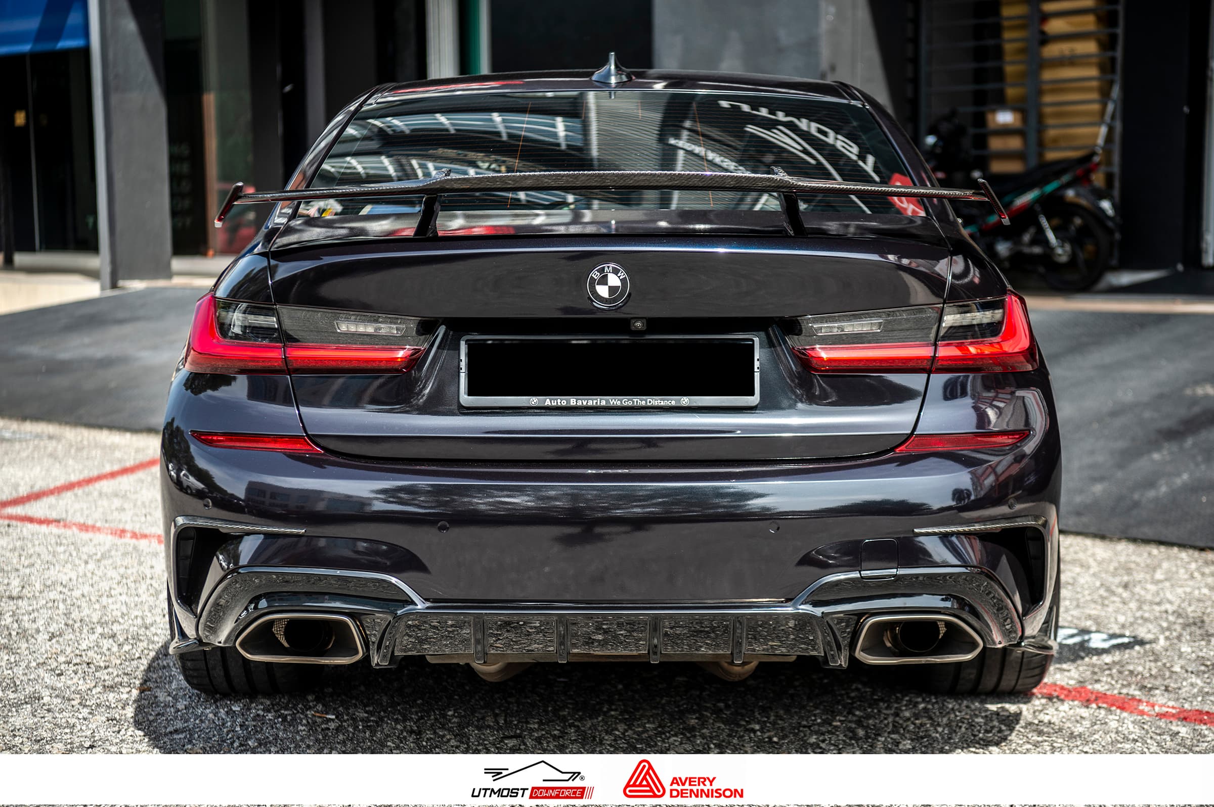 Gloss Metallic Mystery Black Gloss Metallic wrap by Avery Dennison, photograph 6 of 11