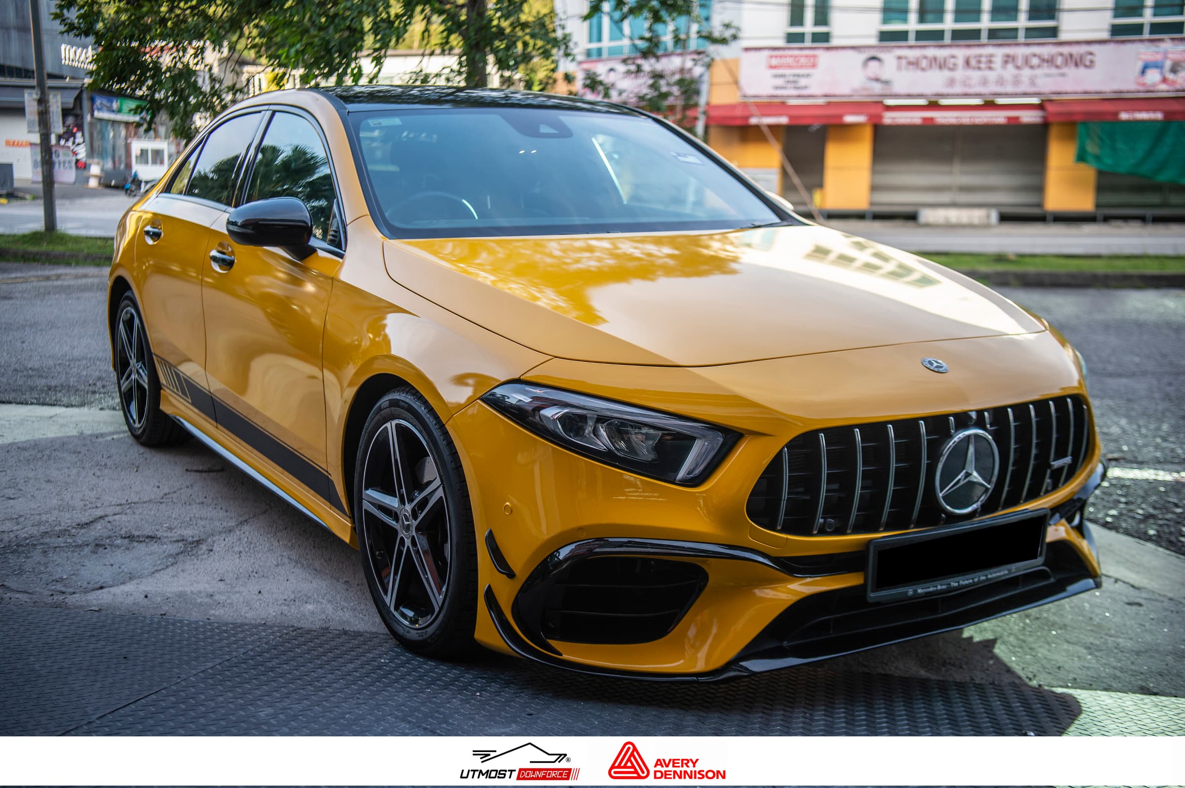 Gloss Dark Yellow Gloss wrap by Avery Dennison, photograph 16 of 17