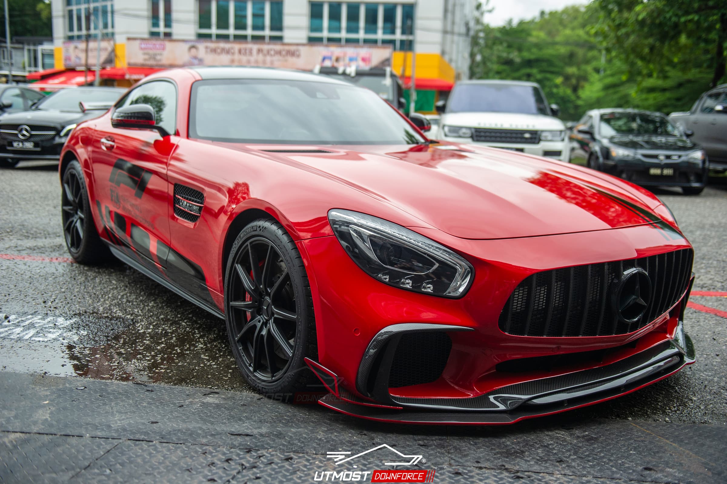 Gloss Carmine Red Gloss wrap by Avery Dennison, photograph 1 of 13