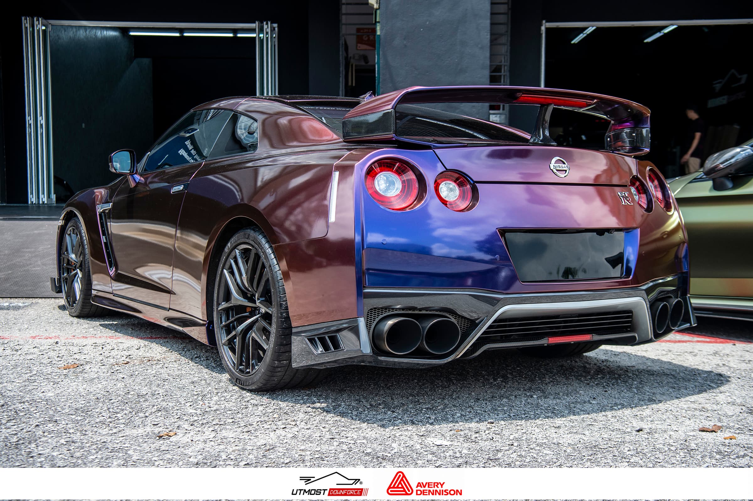 Gloss Roaring Thunder Gloss wrap by Avery Dennison, photograph 11 of 18
