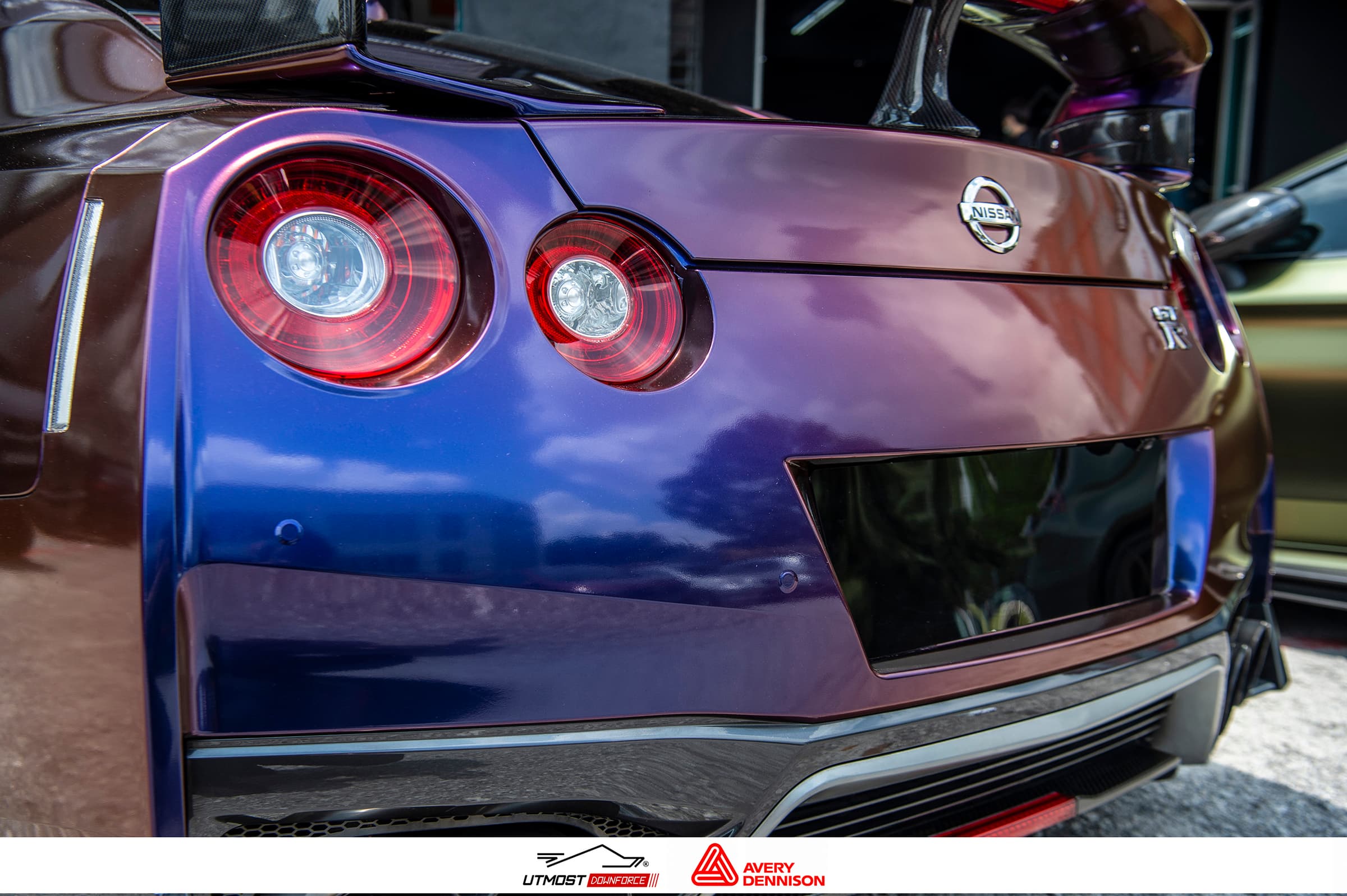 Gloss Roaring Thunder Gloss wrap by Avery Dennison, photograph 12 of 18