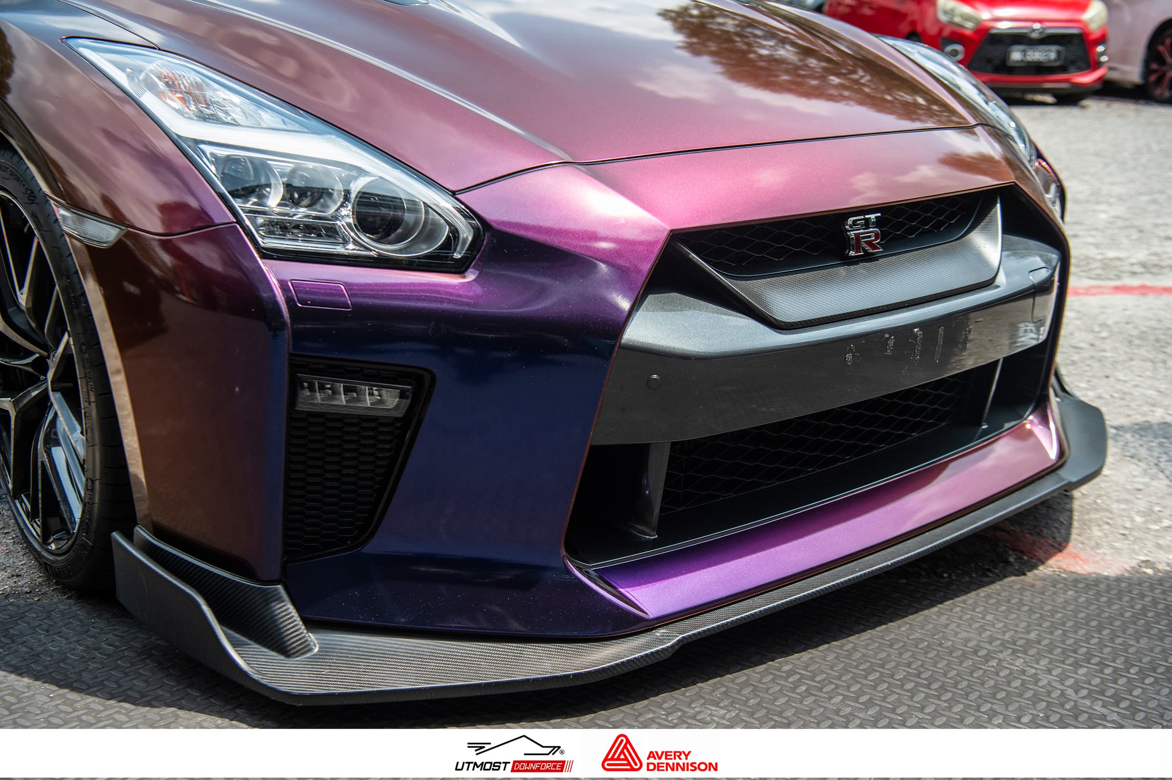 Gloss Roaring Thunder Gloss wrap by Avery Dennison, photograph 3 of 18