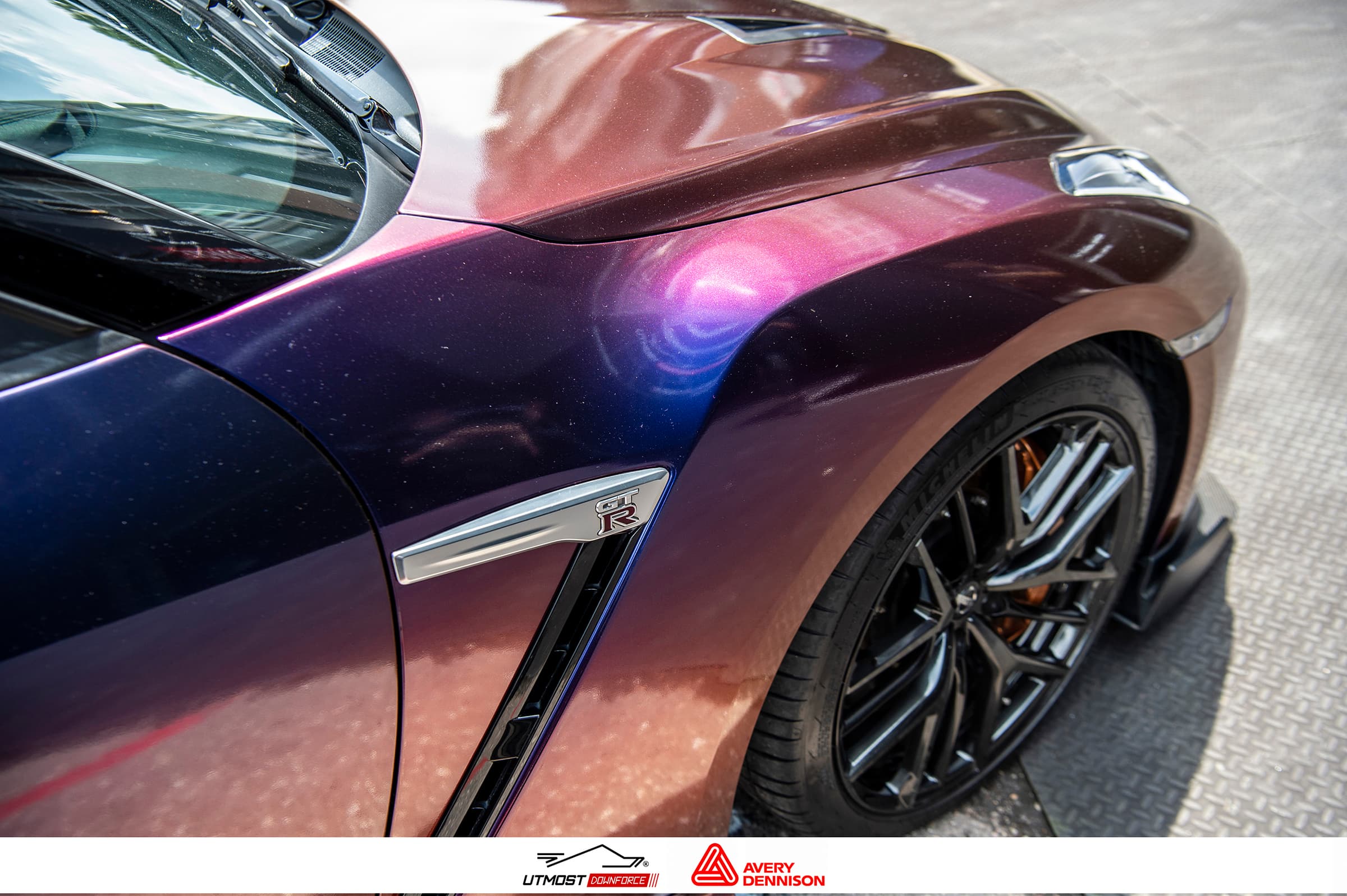 Gloss Roaring Thunder Gloss wrap by Avery Dennison, photograph 6 of 18