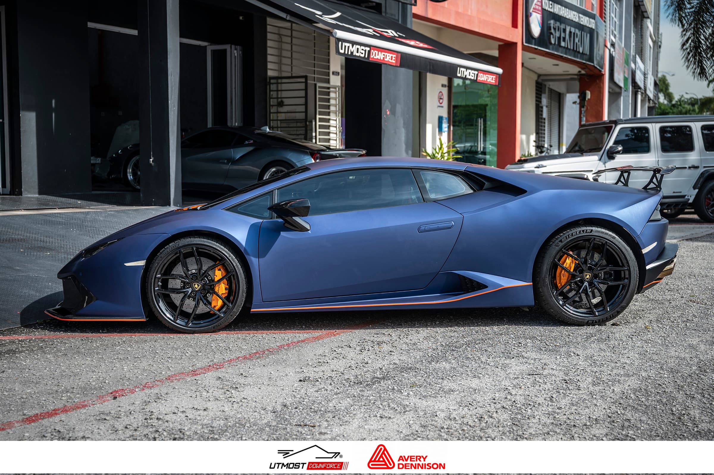 Matte Metallic Night Blue Matte Metallic wrap by Avery Dennison, photograph 2 of 12