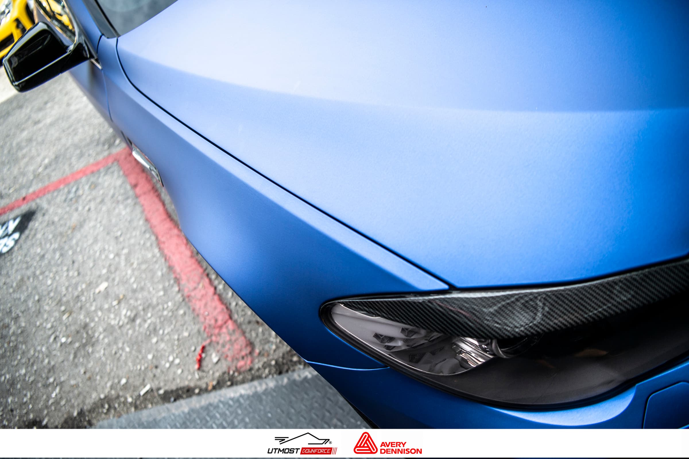 Matte Metallic Brilliant Blue Matte Metallic wrap by Avery Dennison, photograph 4 of 11