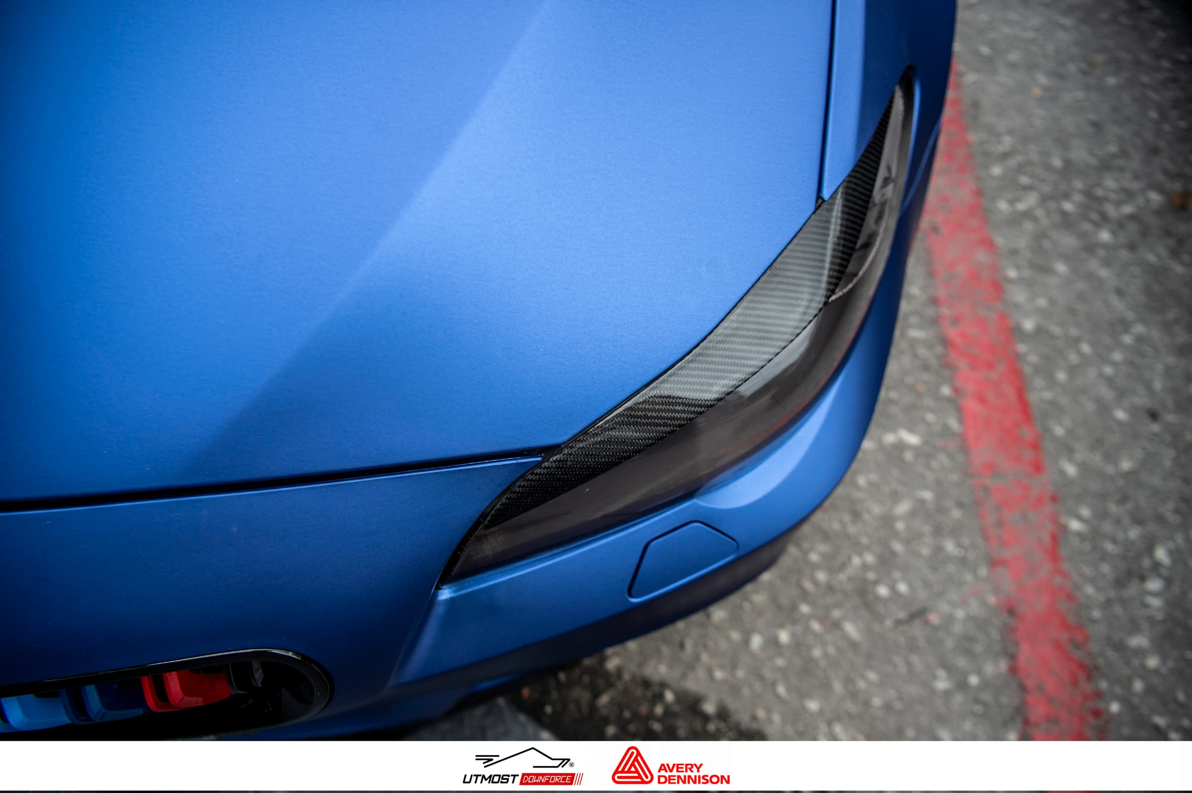 Matte Metallic Brilliant Blue Matte Metallic wrap by Avery Dennison, photograph 5 of 11