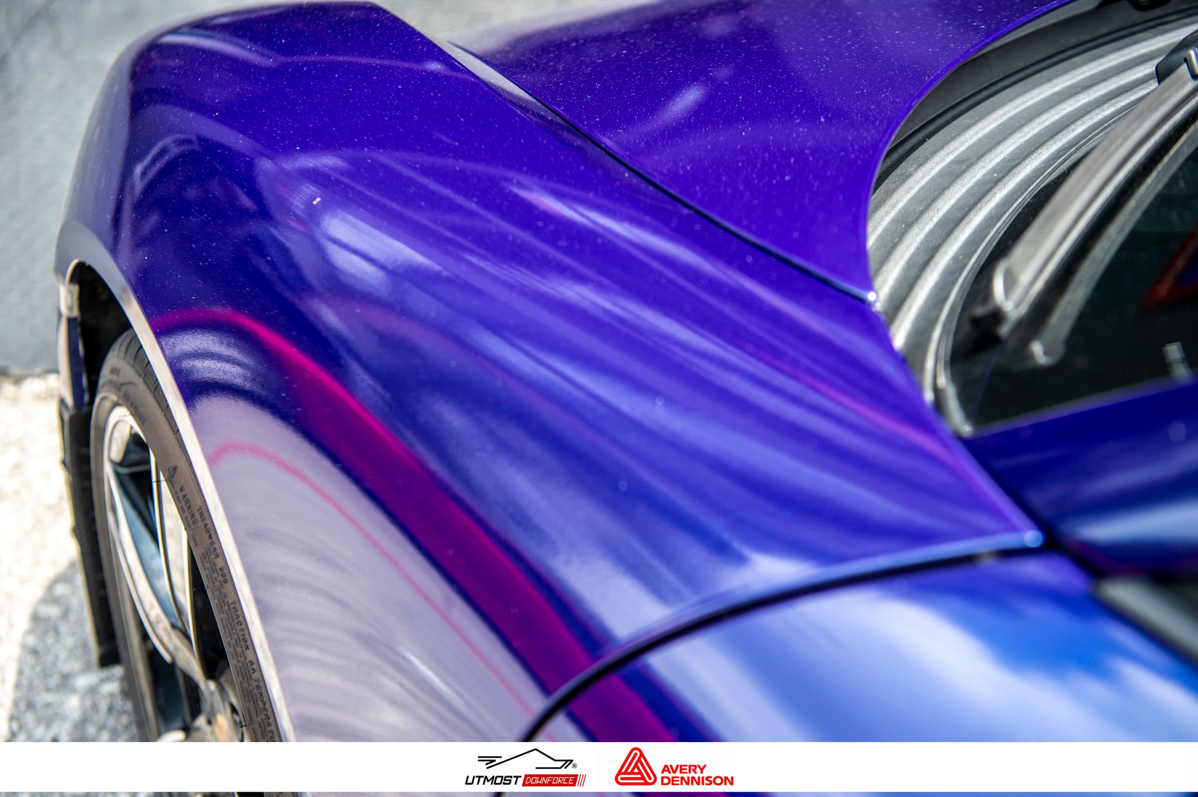 Gloss Magnetic Burst Gloss Metallic wrap by Avery Dennison, photograph 11 of 19