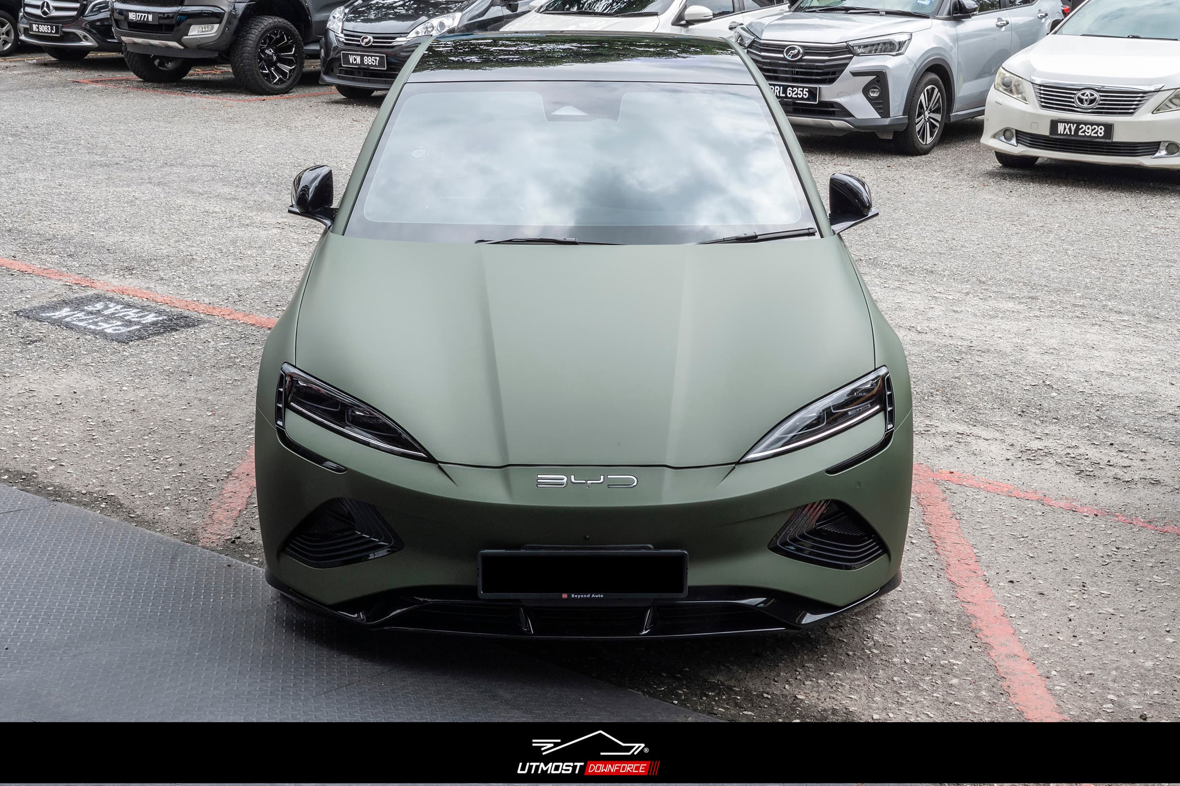 Matte Olive Green Matte wrap by Avery Dennison, photograph 4 of 18