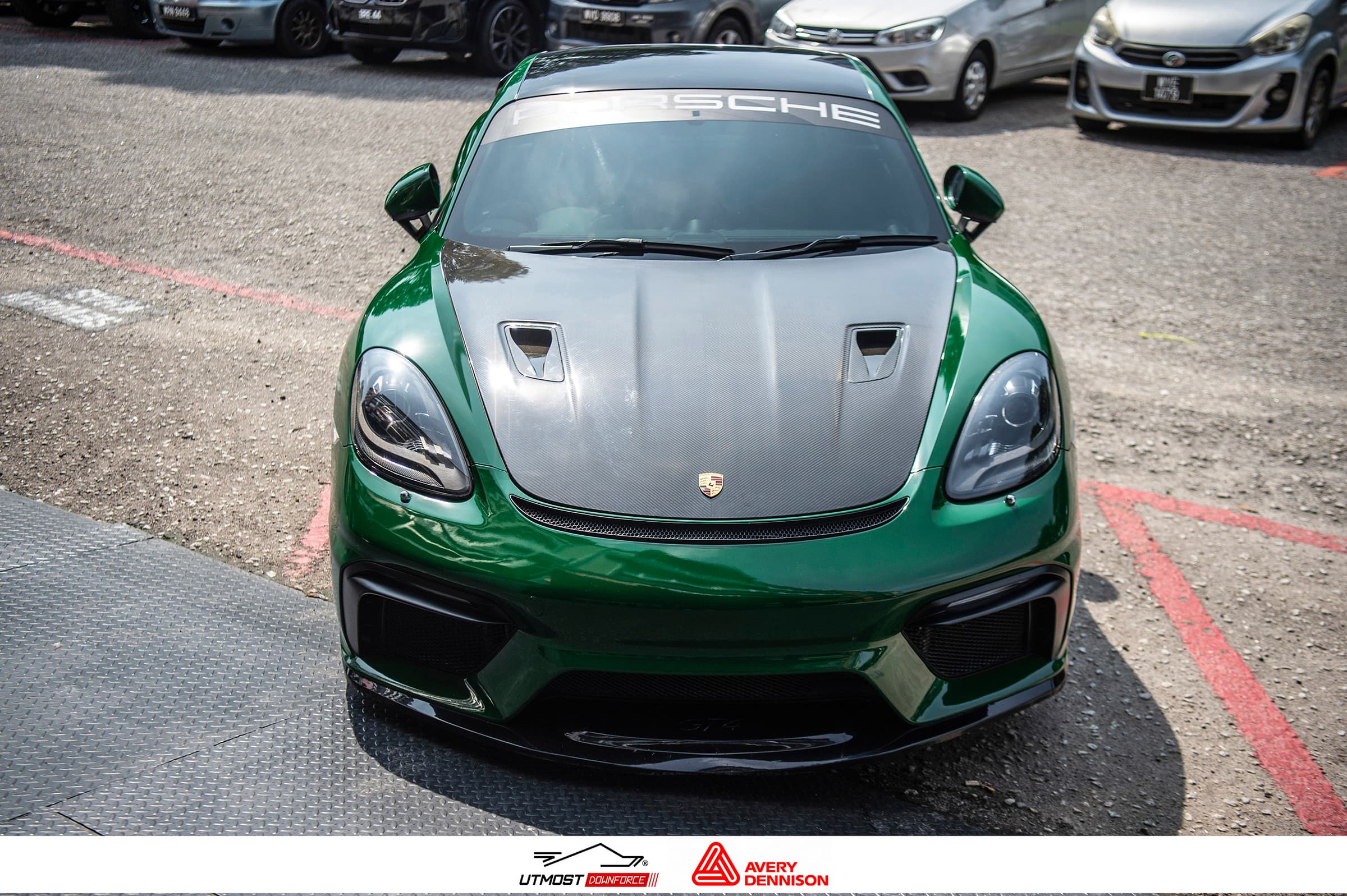 Gloss Dark Green Gloss wrap by Avery Dennison, photograph 5 of 10