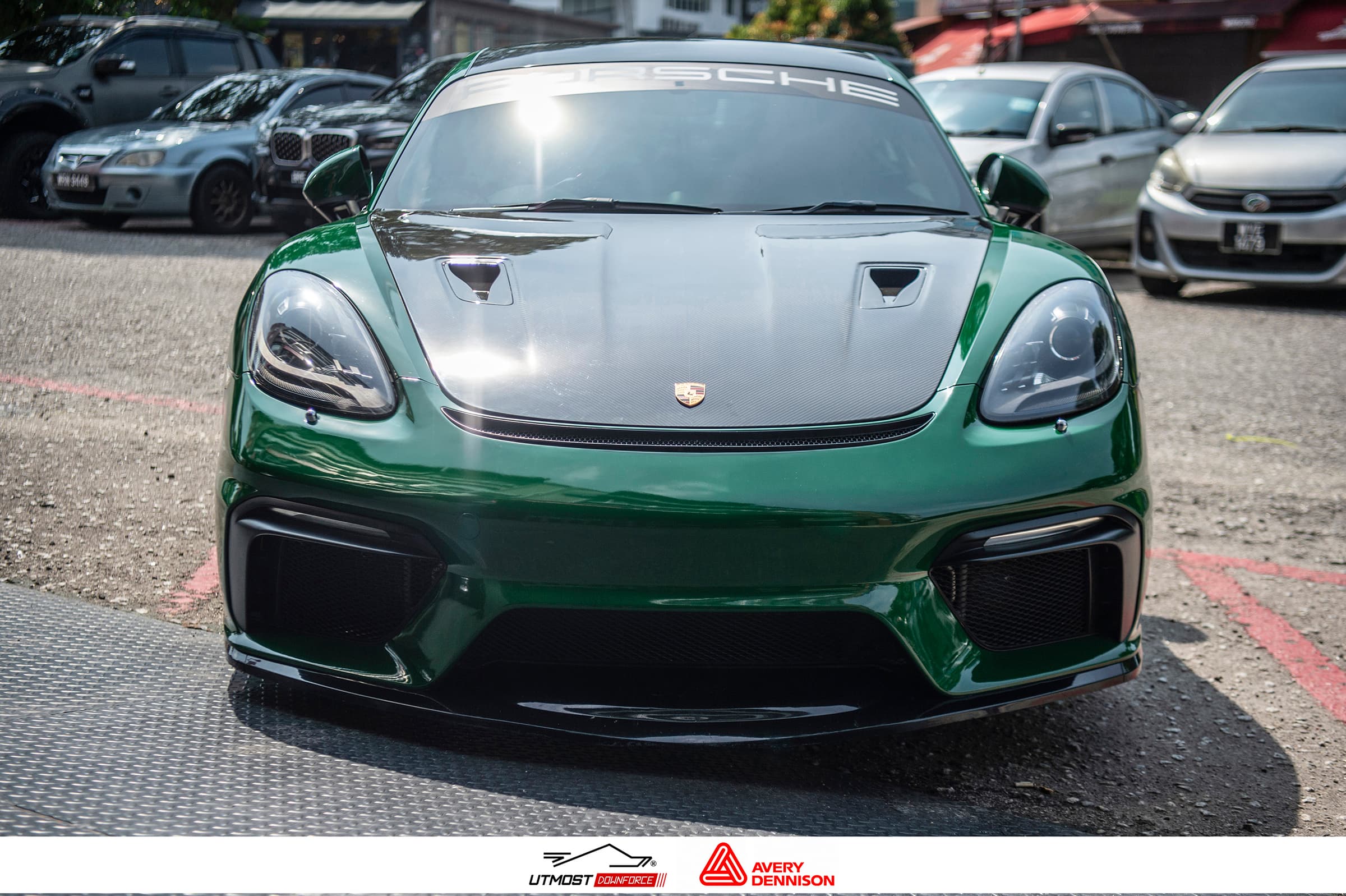Gloss Dark Green Gloss wrap by Avery Dennison, photograph 6 of 10