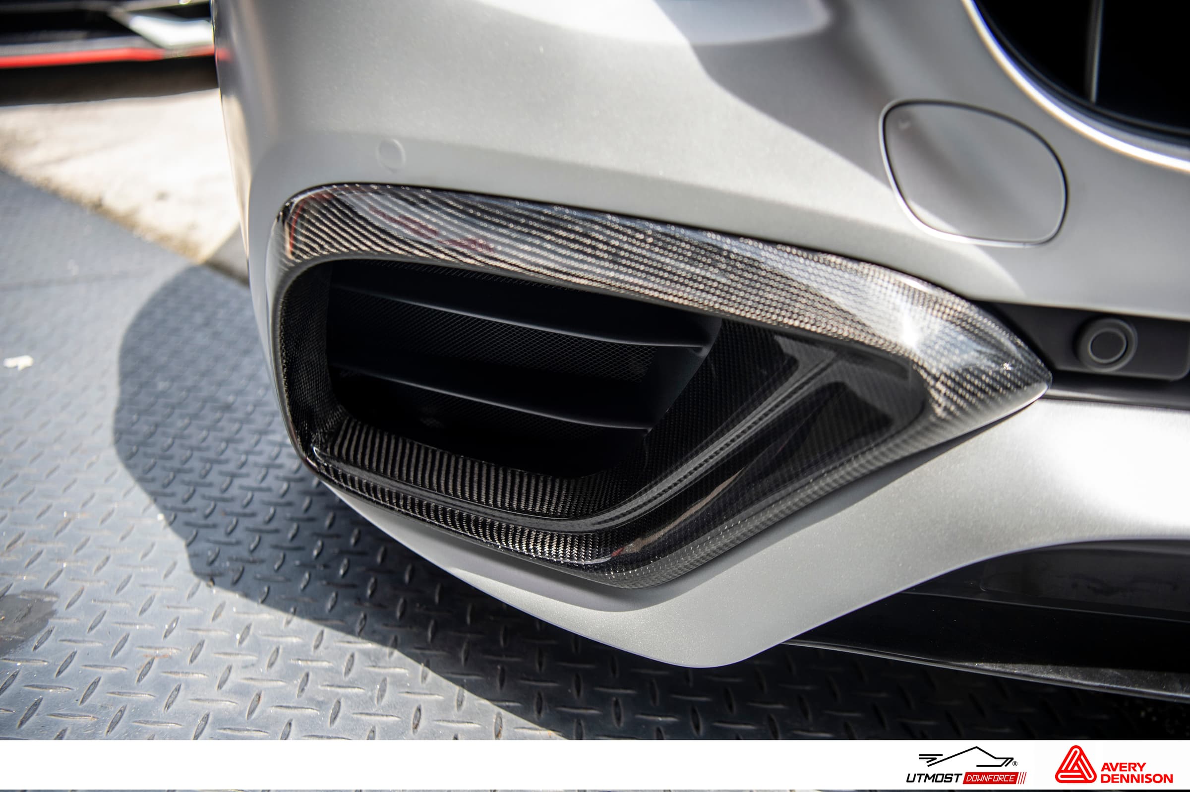 Satin Metallic Silver Satin Metallic wrap by Avery Dennison, photograph 17 of 22