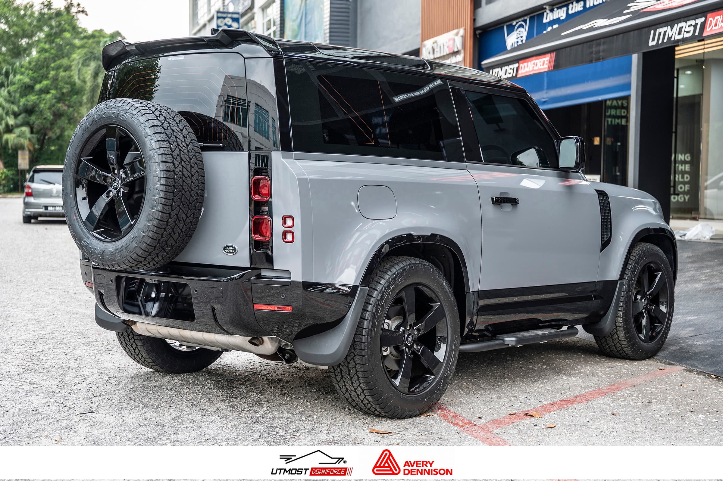 Gloss Rock Grey Gloss wrap by Avery Dennison, photograph 23 of 23