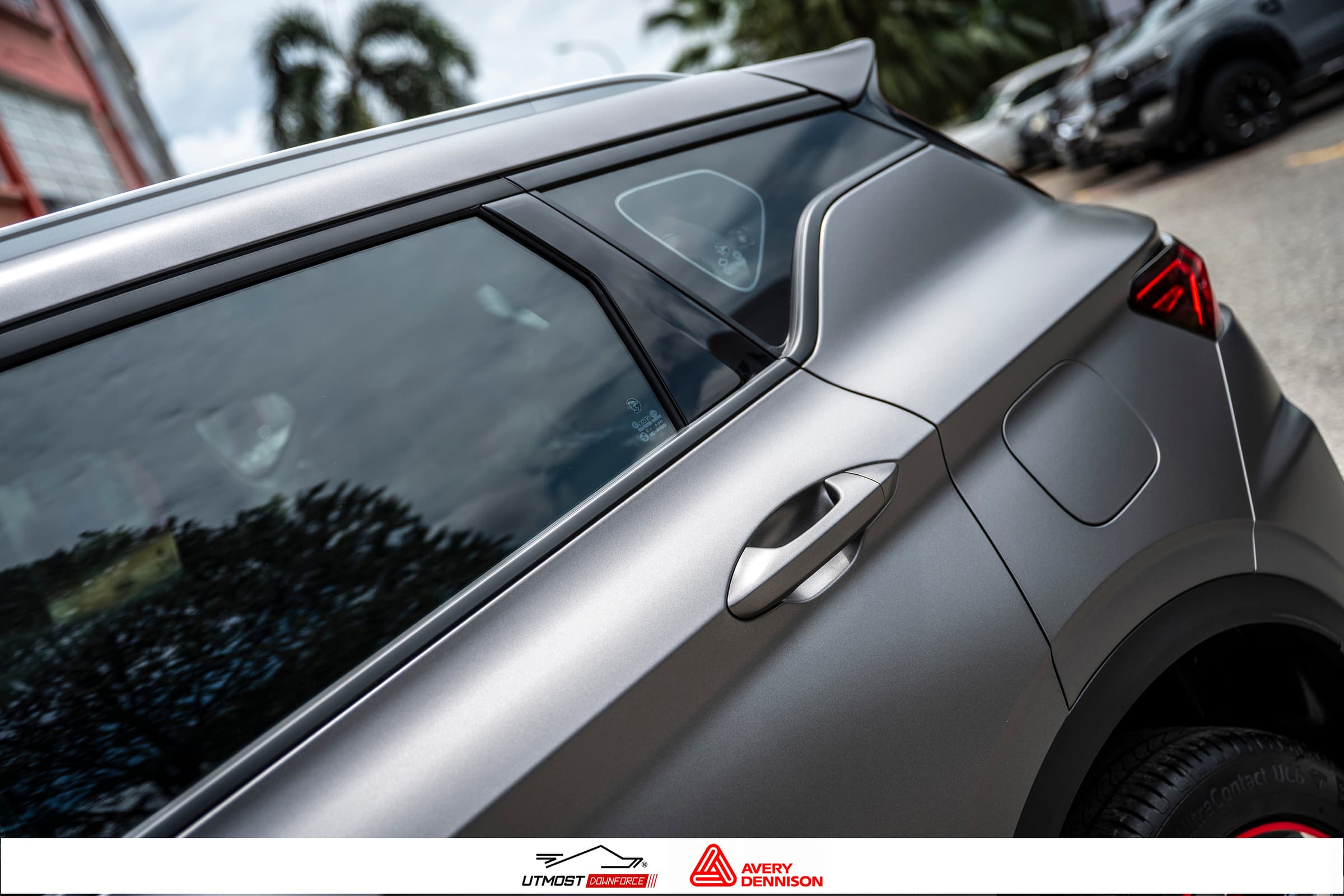Satin Charcoal Metallic Satin Metallic wrap by Avery Dennison, photograph 10 of 15