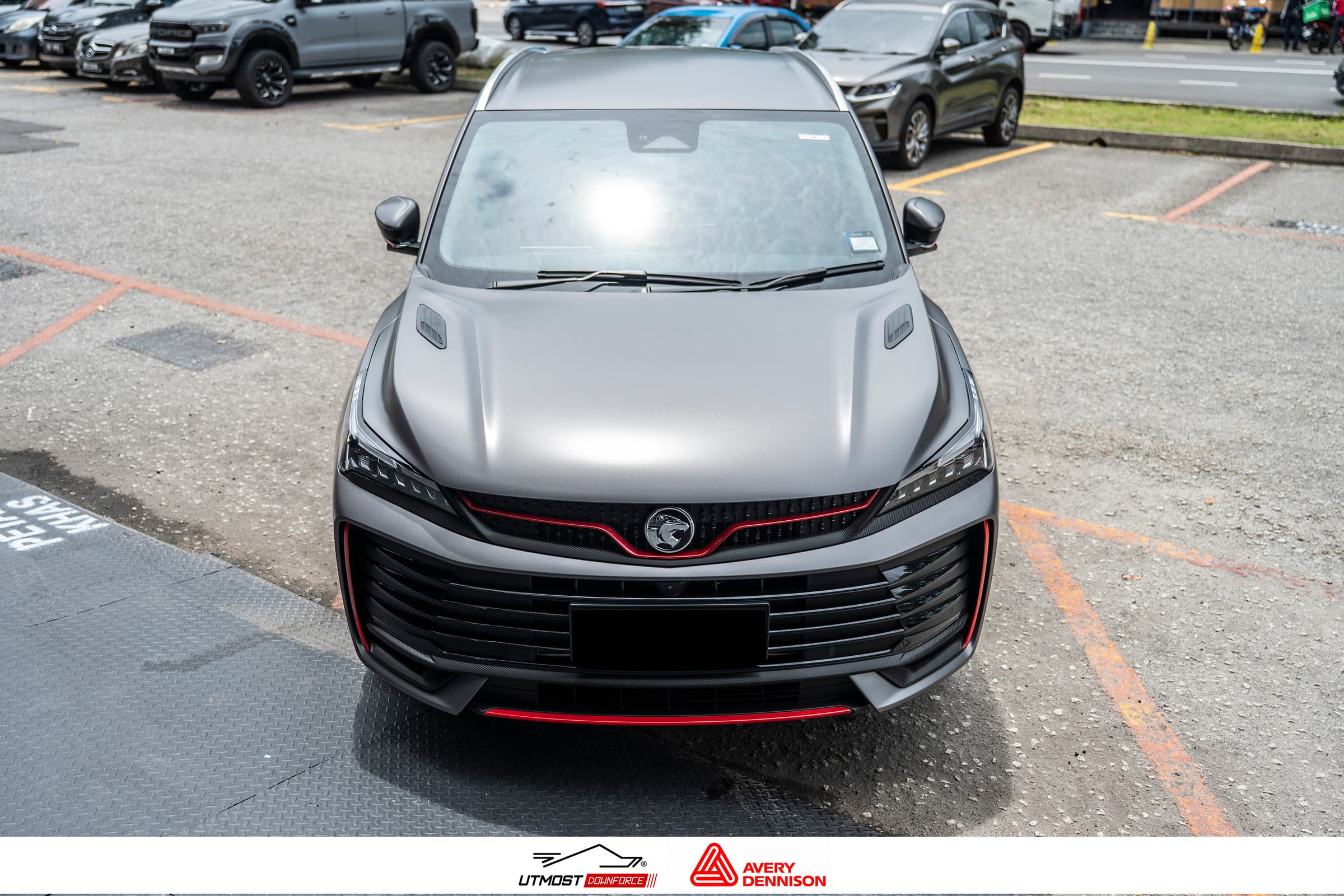 Satin Charcoal Metallic Satin Metallic wrap by Avery Dennison, photograph 6 of 15