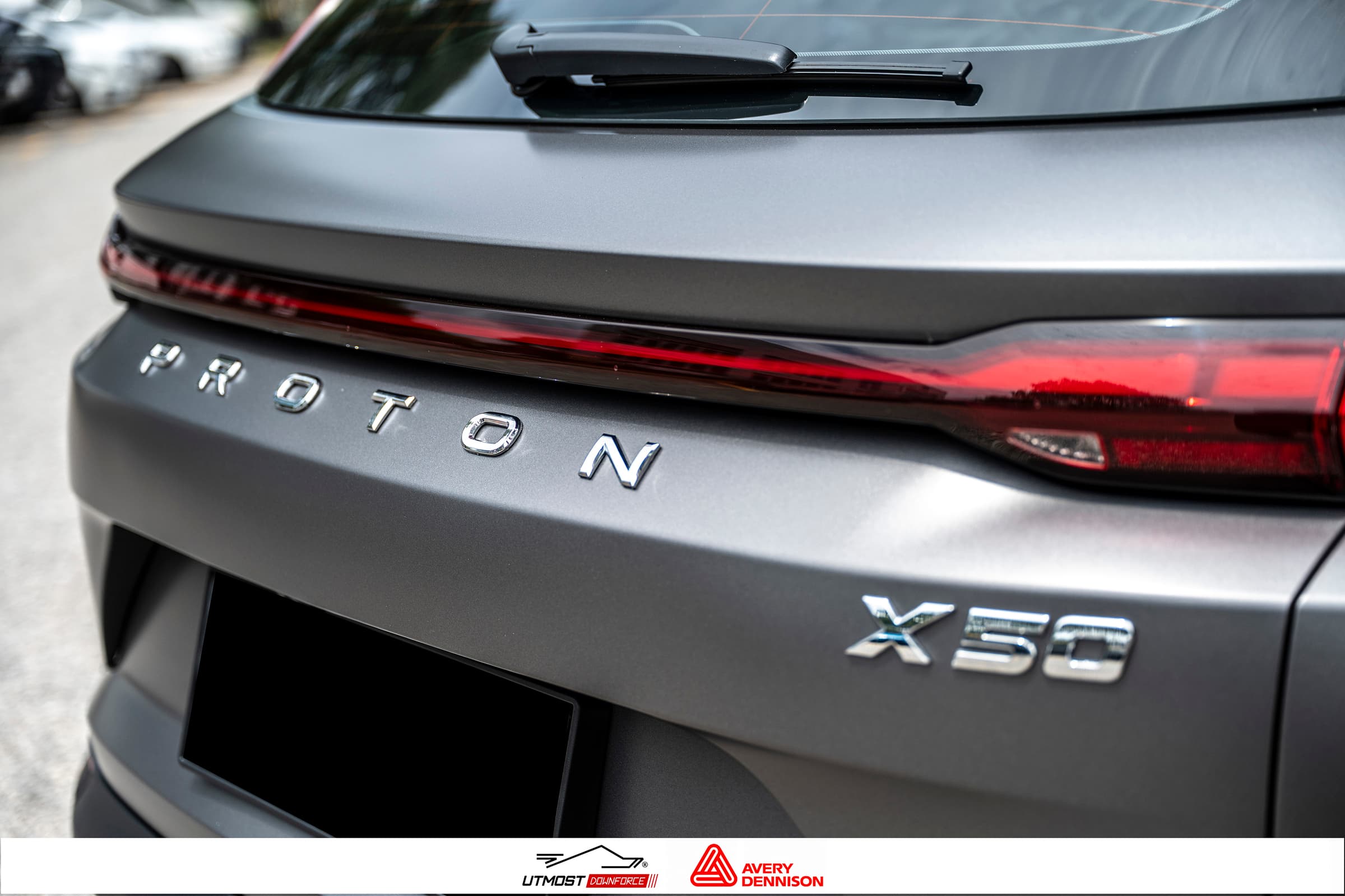 Satin Charcoal Metallic Satin Metallic wrap by Avery Dennison, photograph 9 of 15
