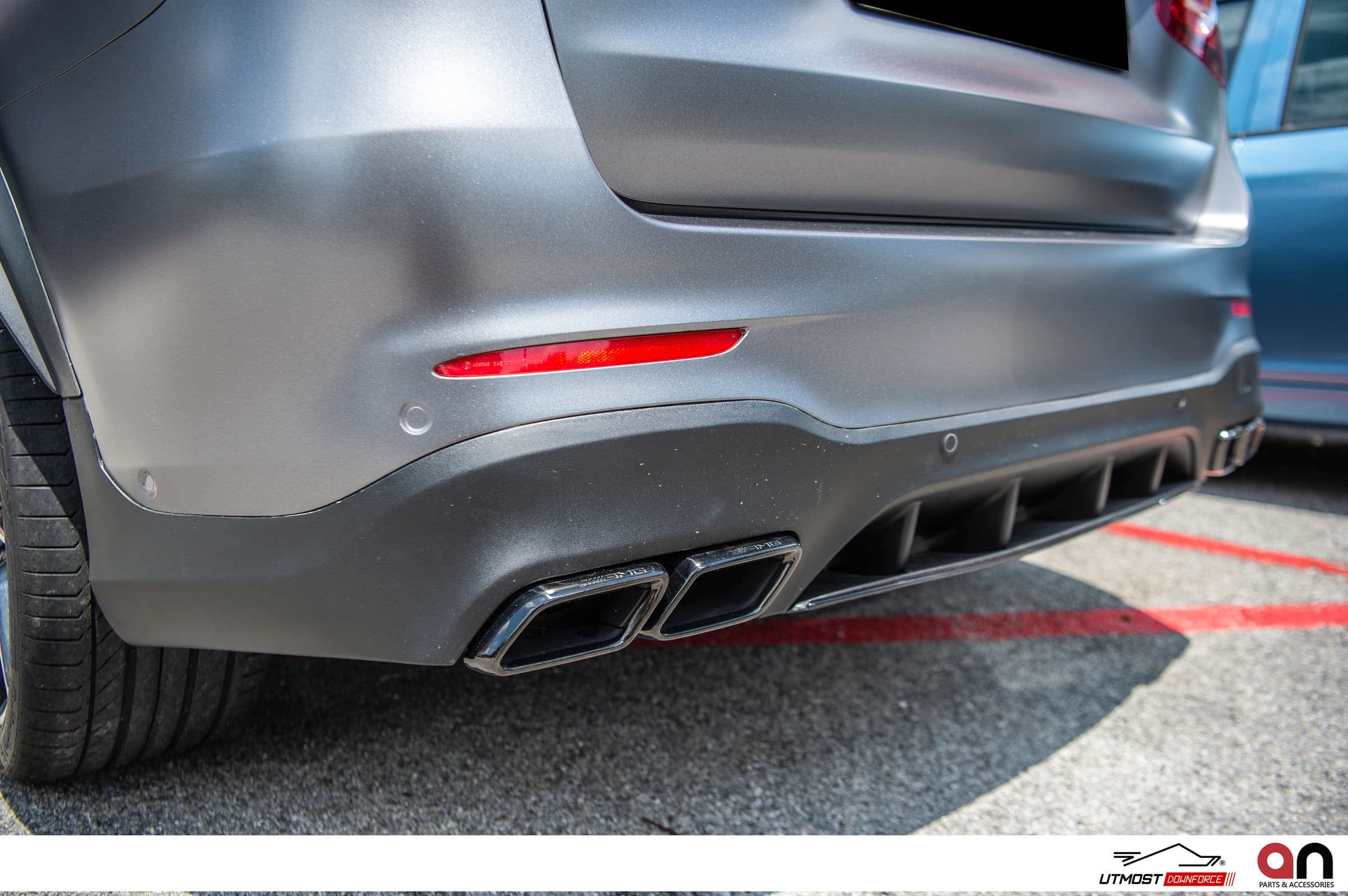Satin Dark Grey Satin Metallic wrap by Avery Dennison, photograph 23 of 32
