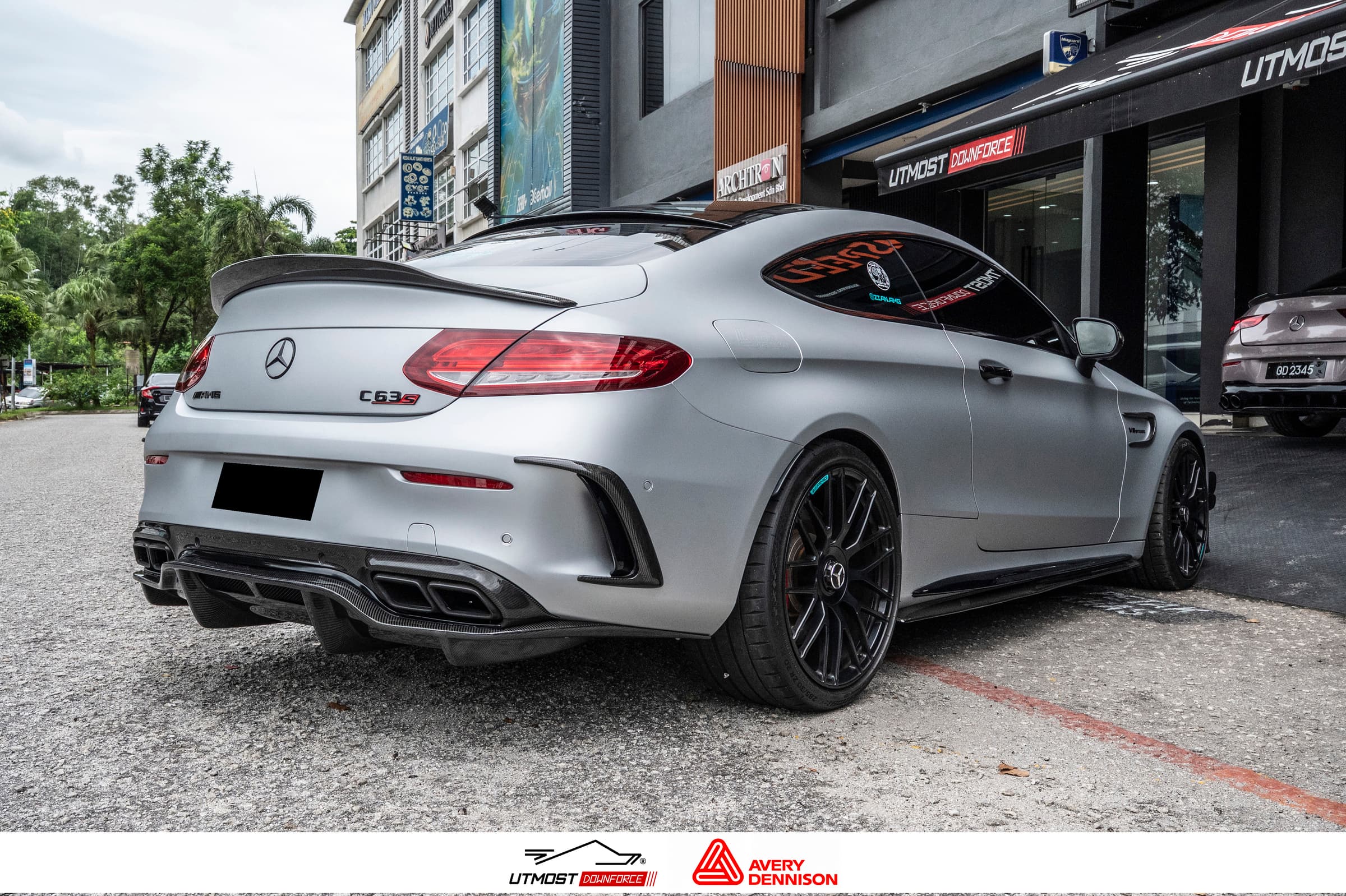 Matte Metallic Silver Matte Metallic wrap by Avery Dennison, photograph 4 of 27