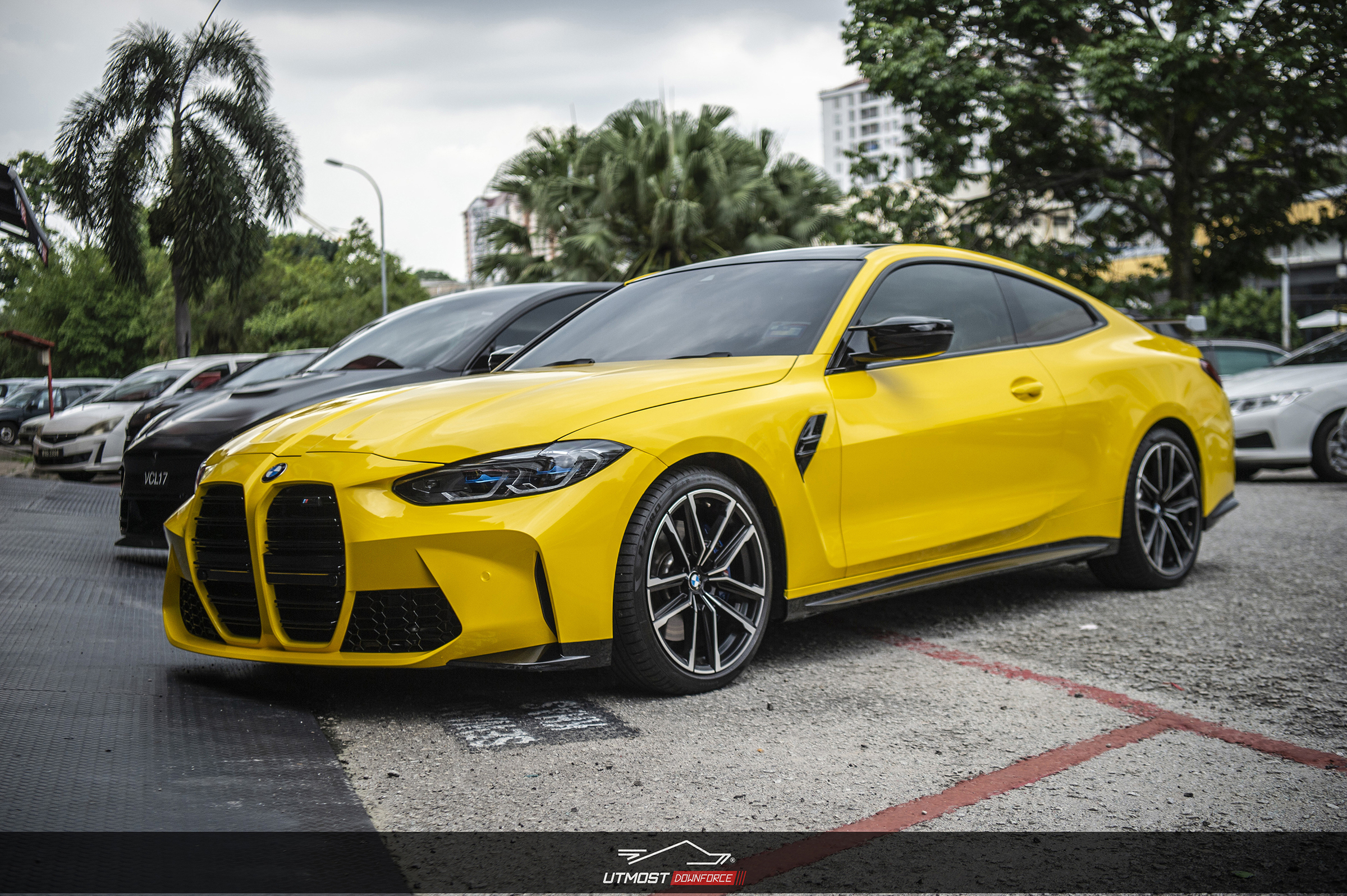 Gloss Yellow