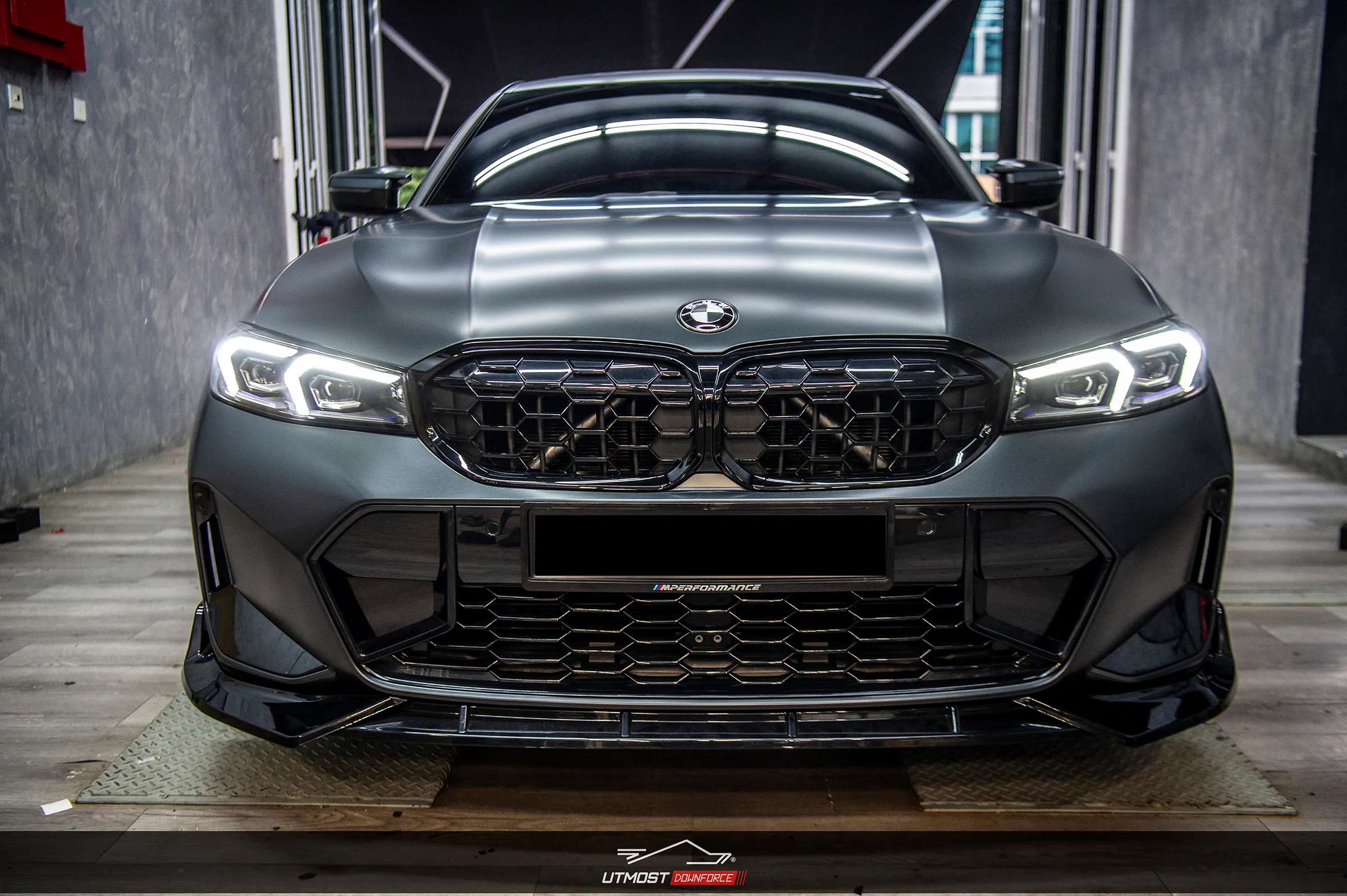 Metallic Satin Rock Grey