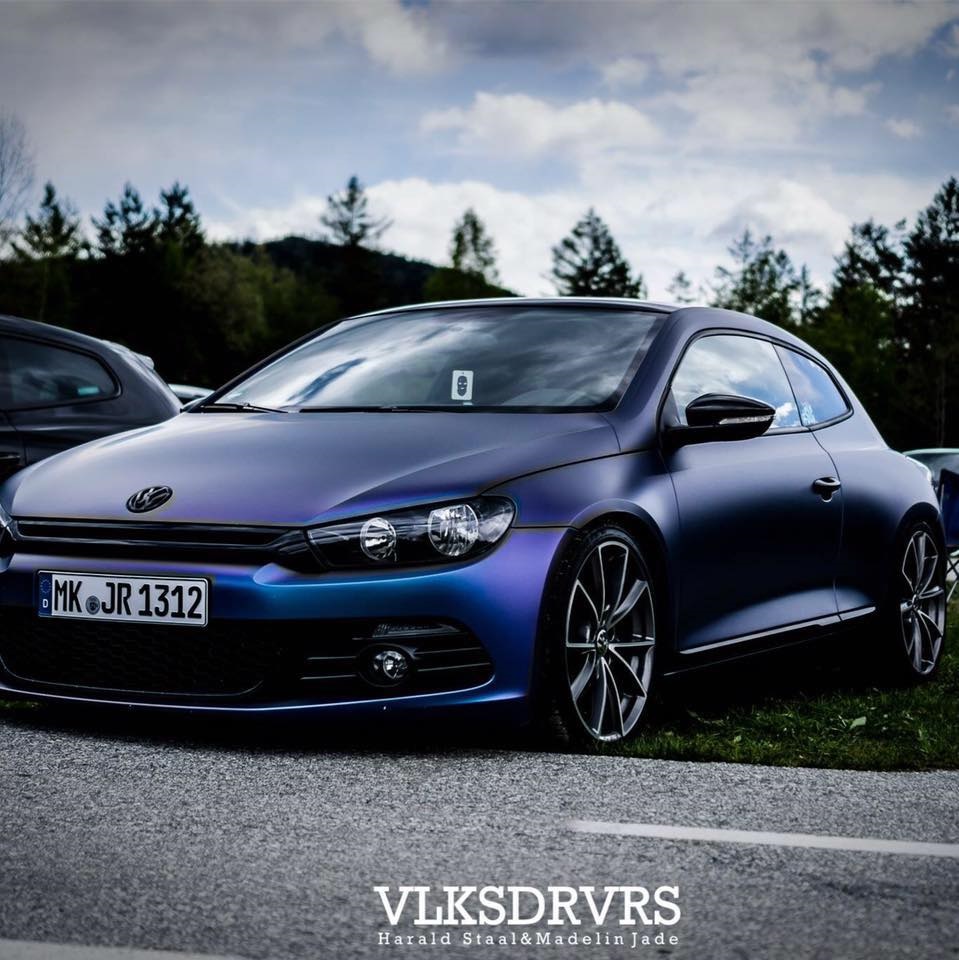 Matte Purple/Blue Iridescent wrap example